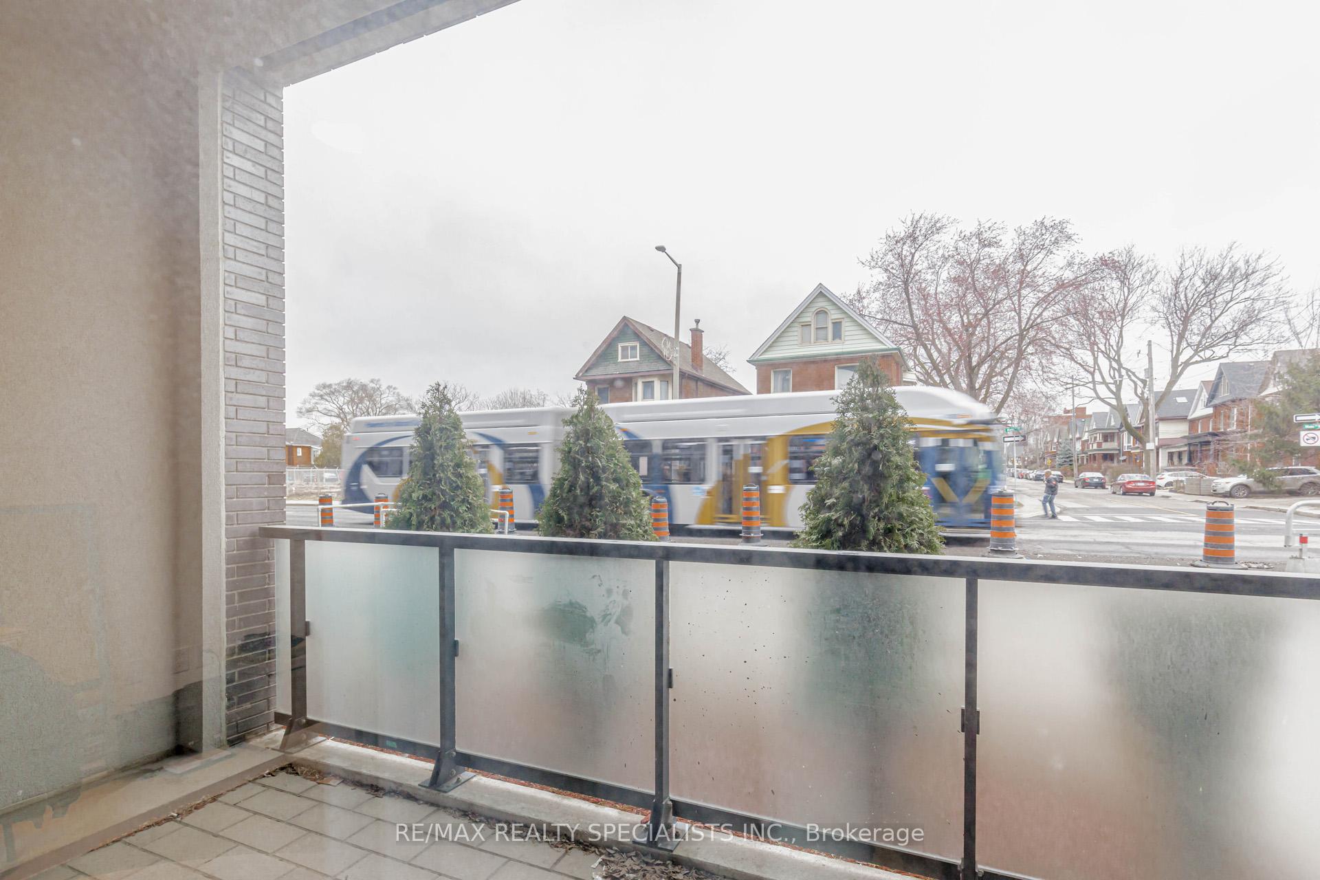 1 Bedroom Condo at 415 Main,  Hamilton For sale