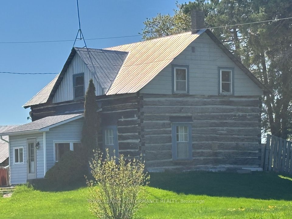 1540 Dwyer Hill