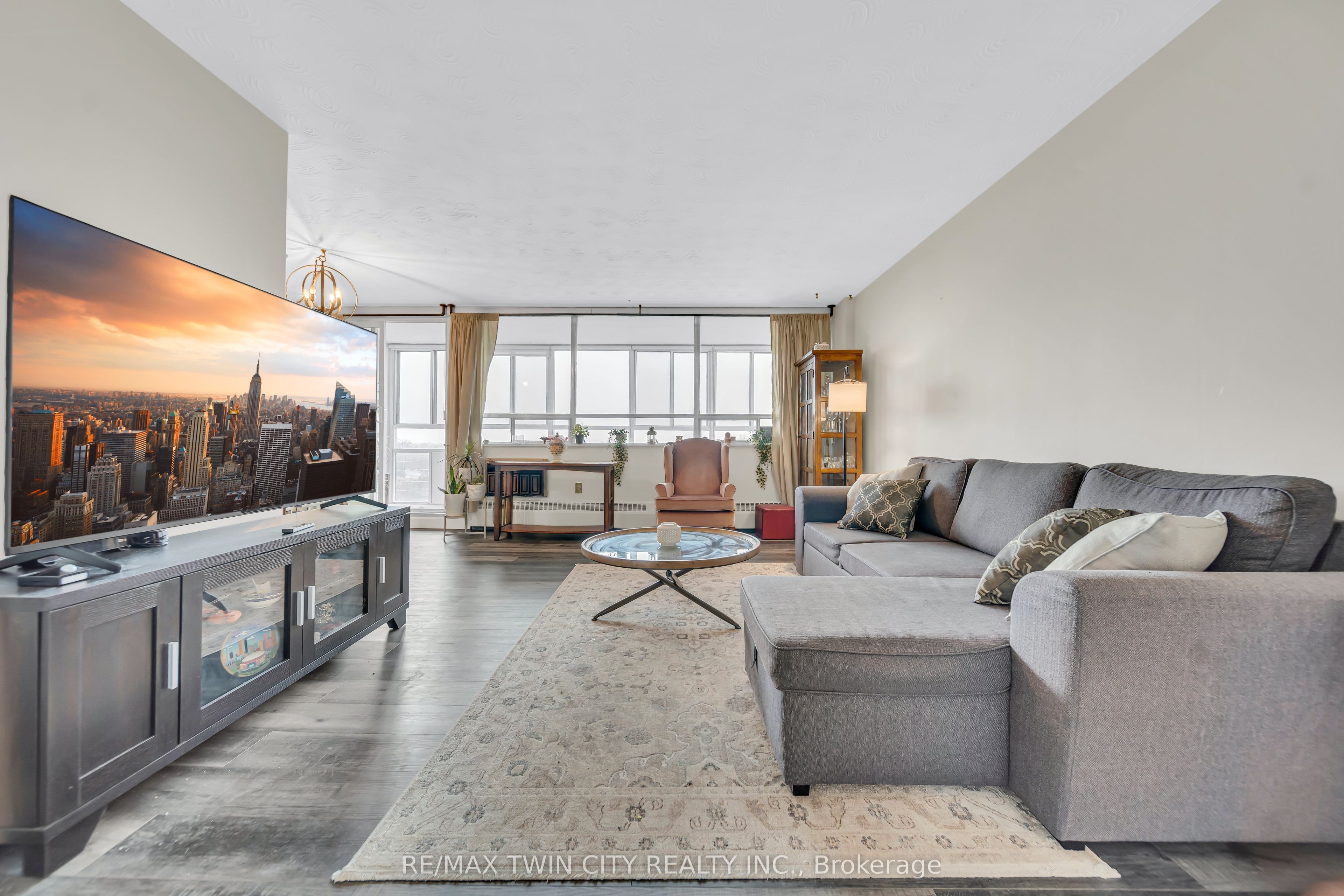 24 Midland Drive, #701