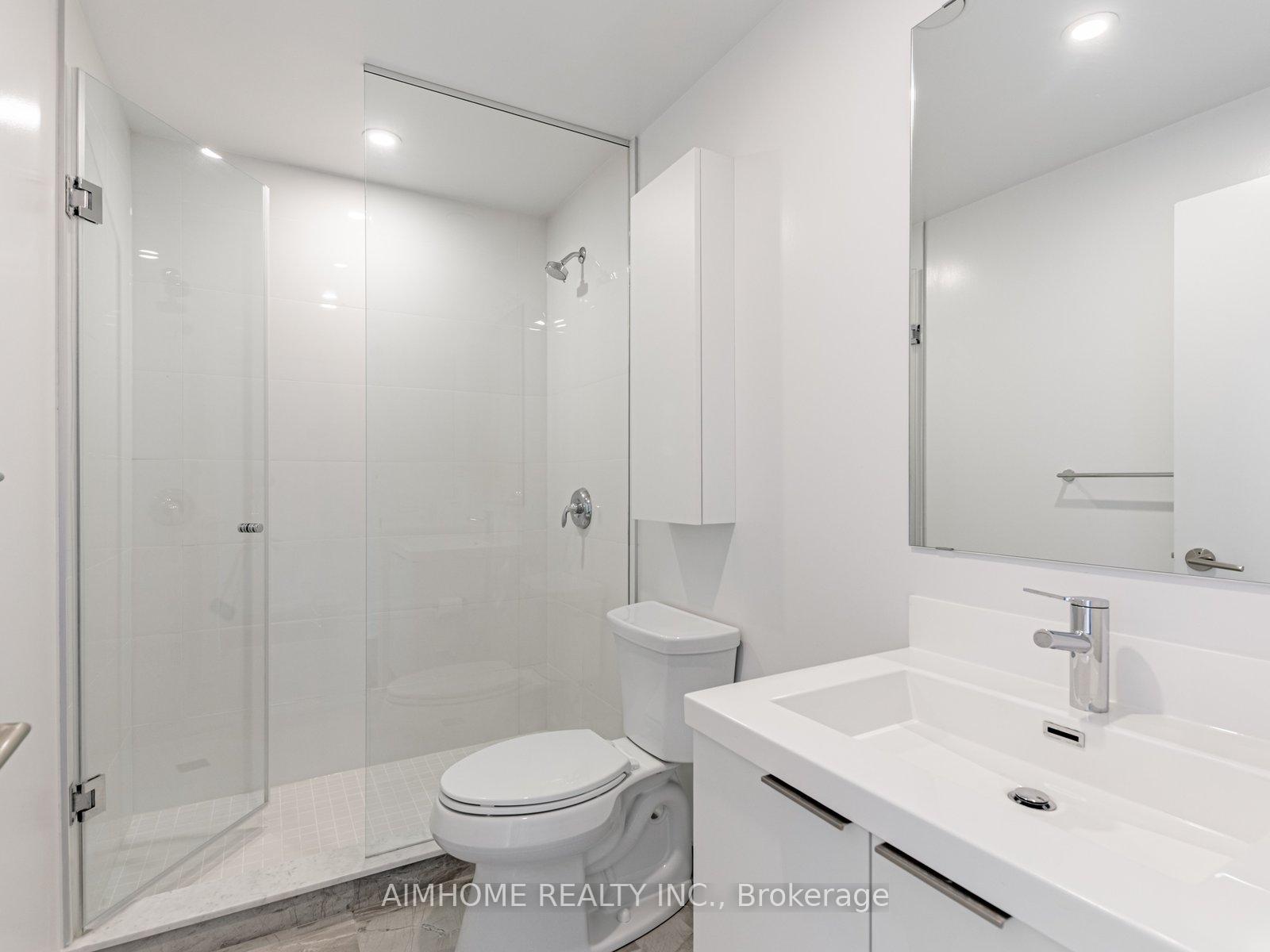 2 Bedrooms Condo at 20 O’Neil, Toronto For sale