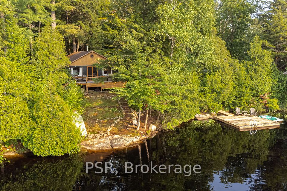 1027 NORTH PINE Drive, Lake of Bays, ON P0A 1E0