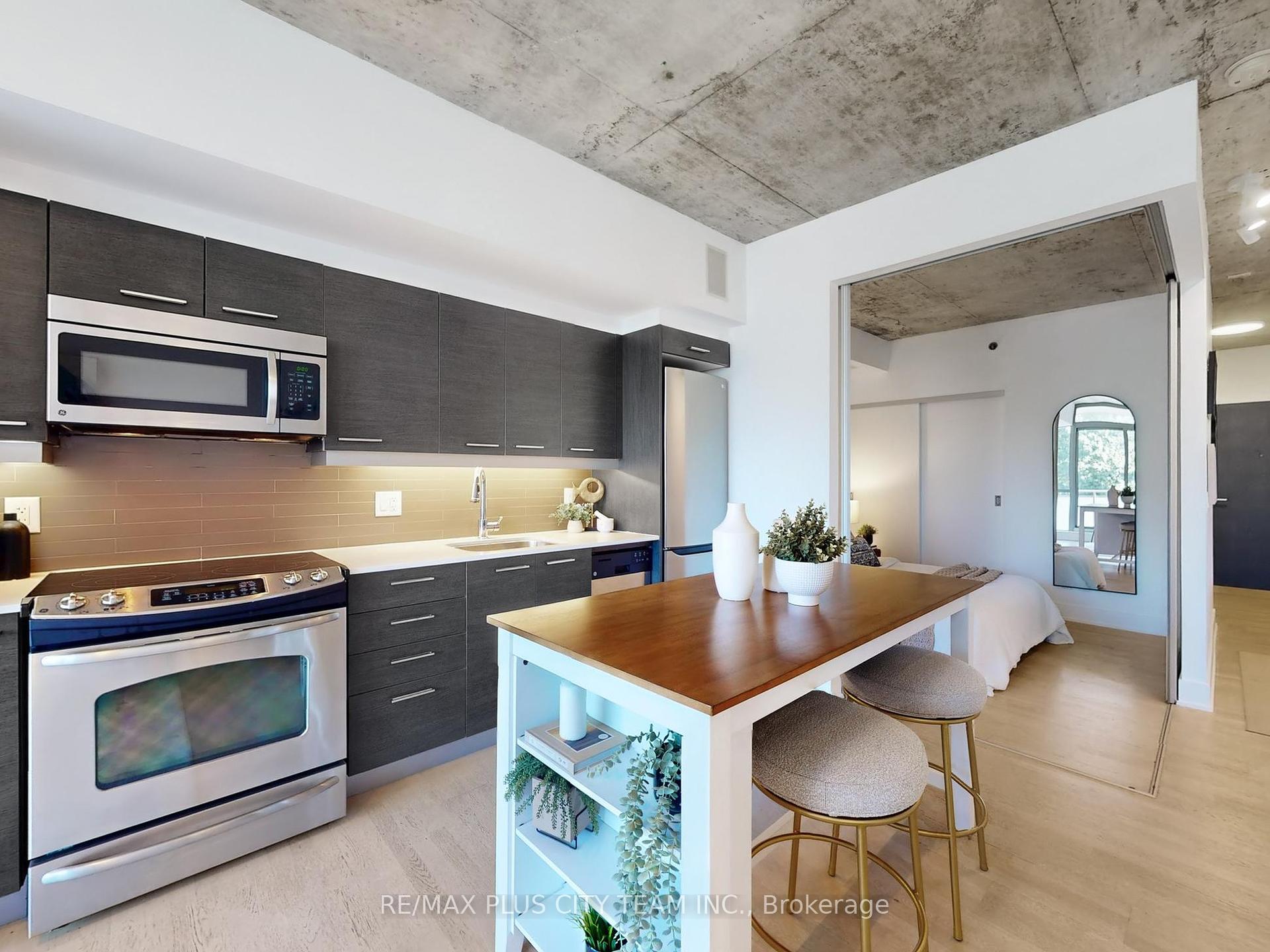 1 Bedroom Condo at 630 Queen, Toronto For sale