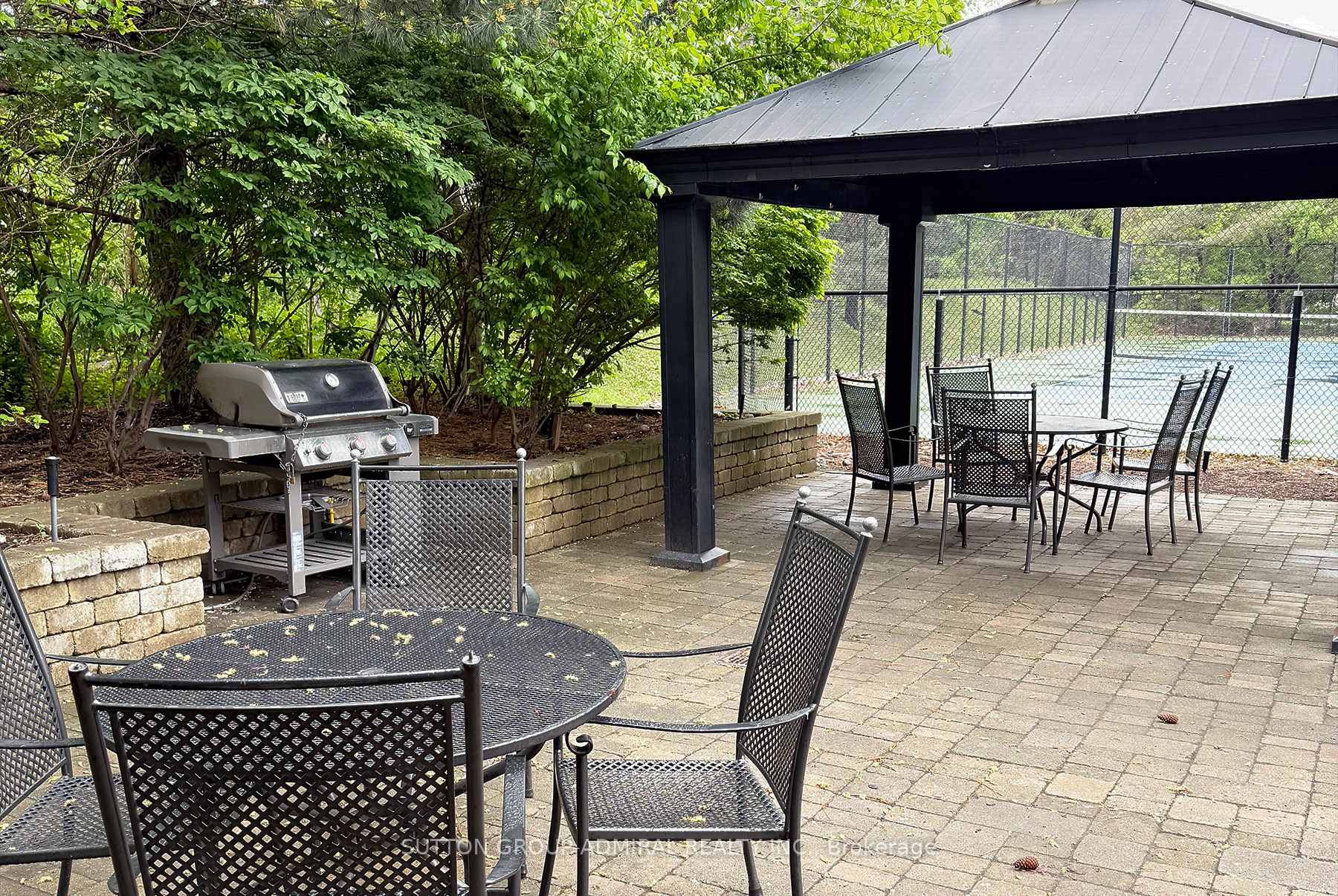 2 Bedrooms Condo at 78 Harrison Garden, Toronto For sale