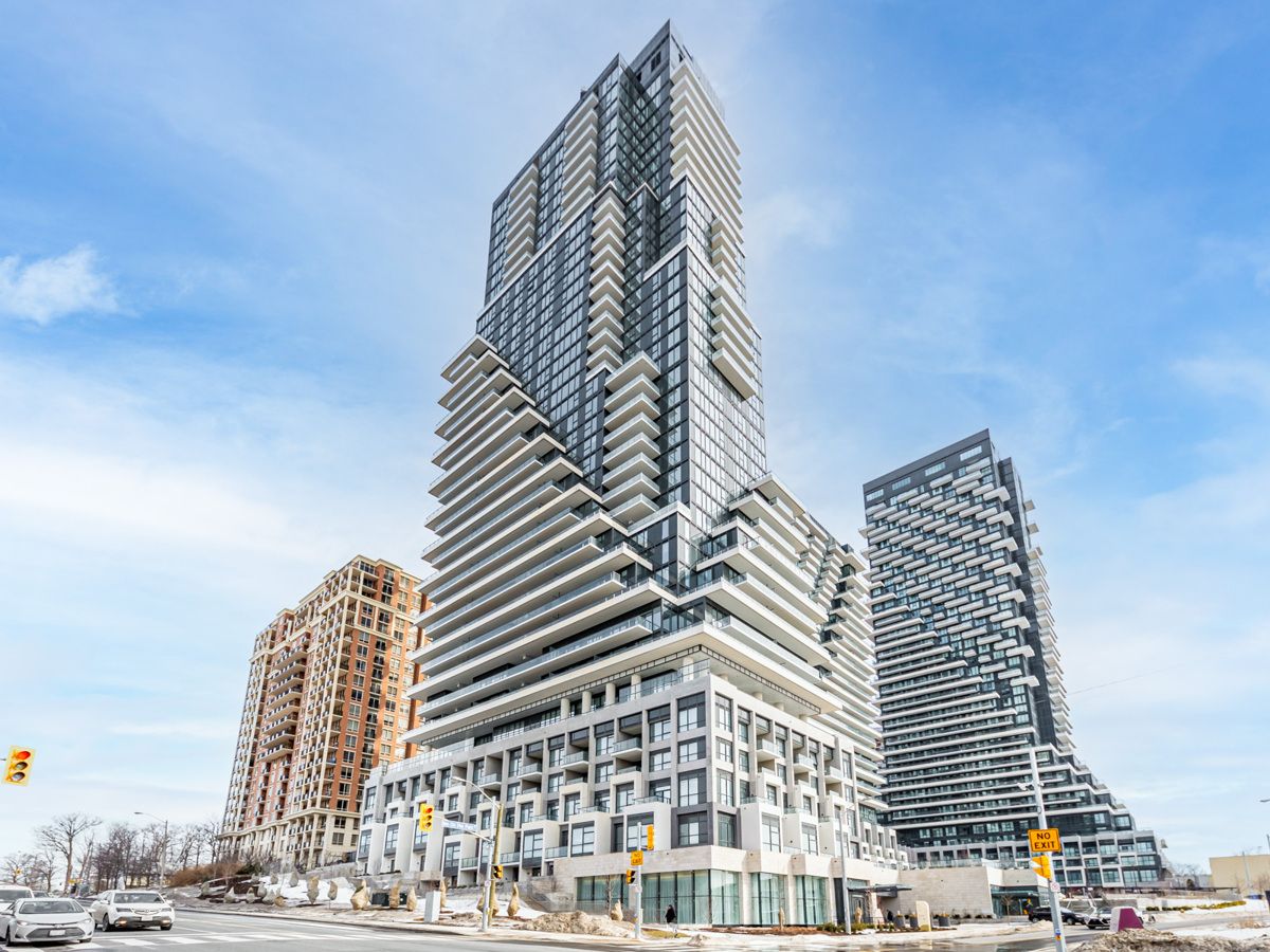 12 Inn On The Park Drive Toronto C13 Ontario M3C 0P9