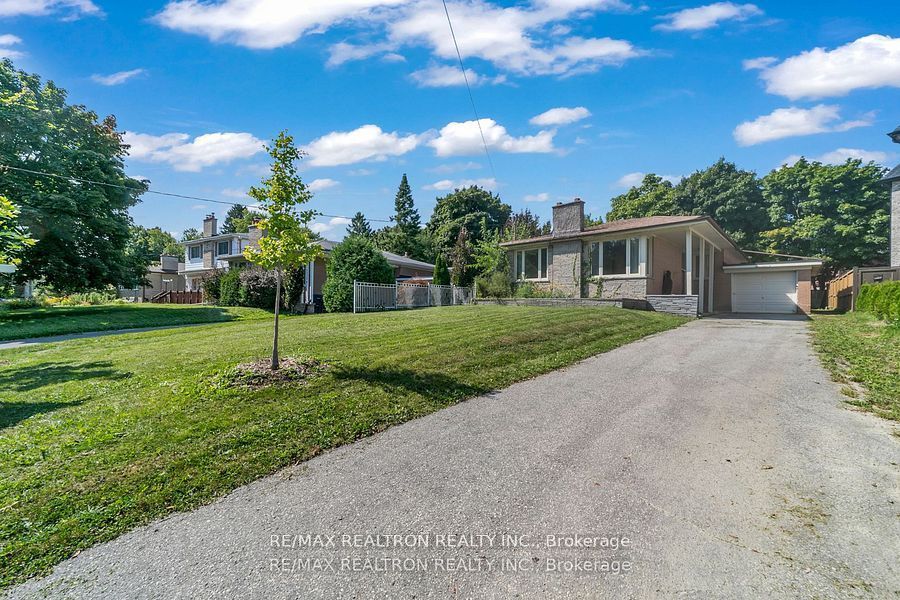 66 Claywood Road