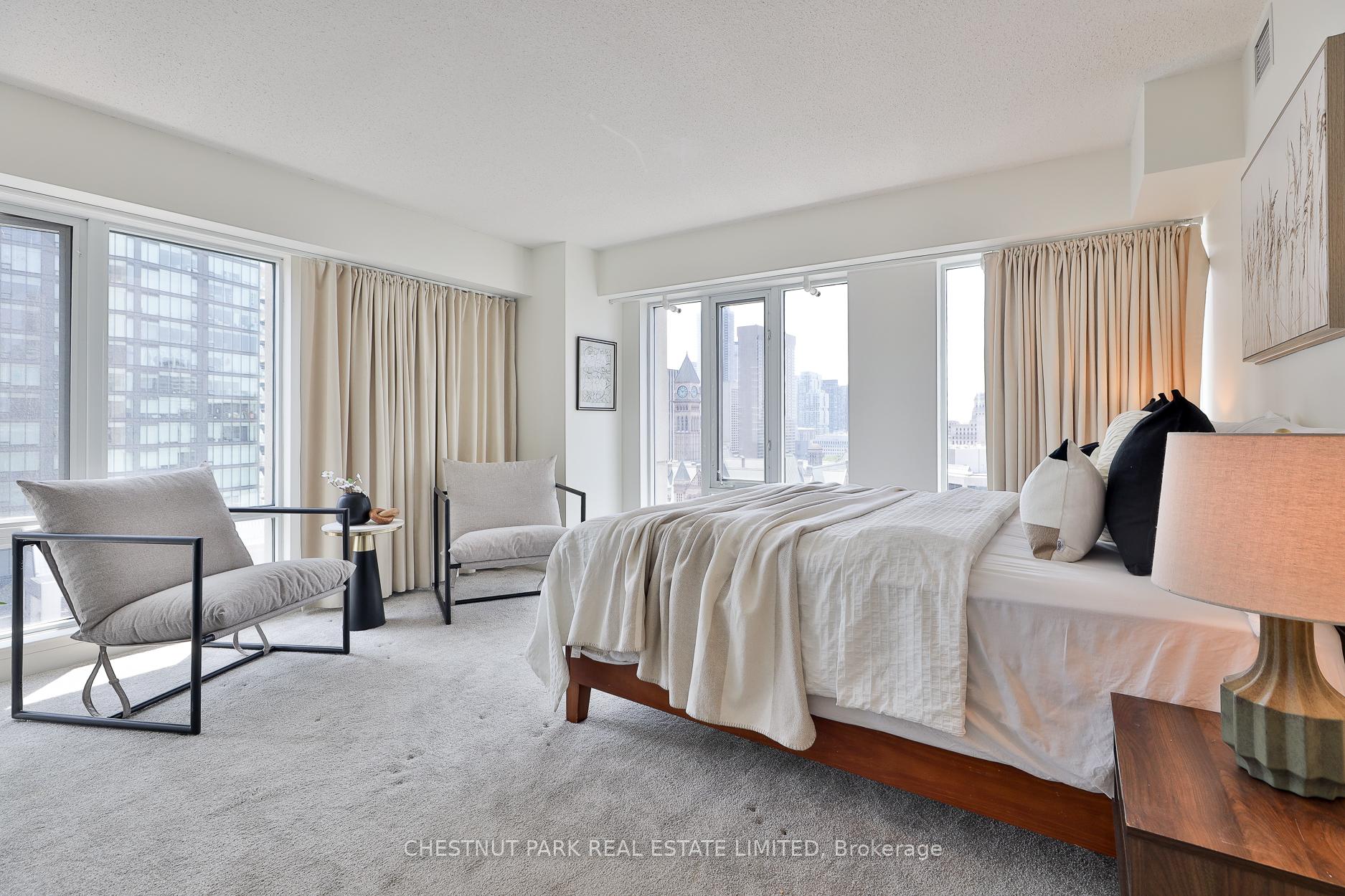 3 Bedrooms Co-op at 210 Victoria, Toronto For sale
