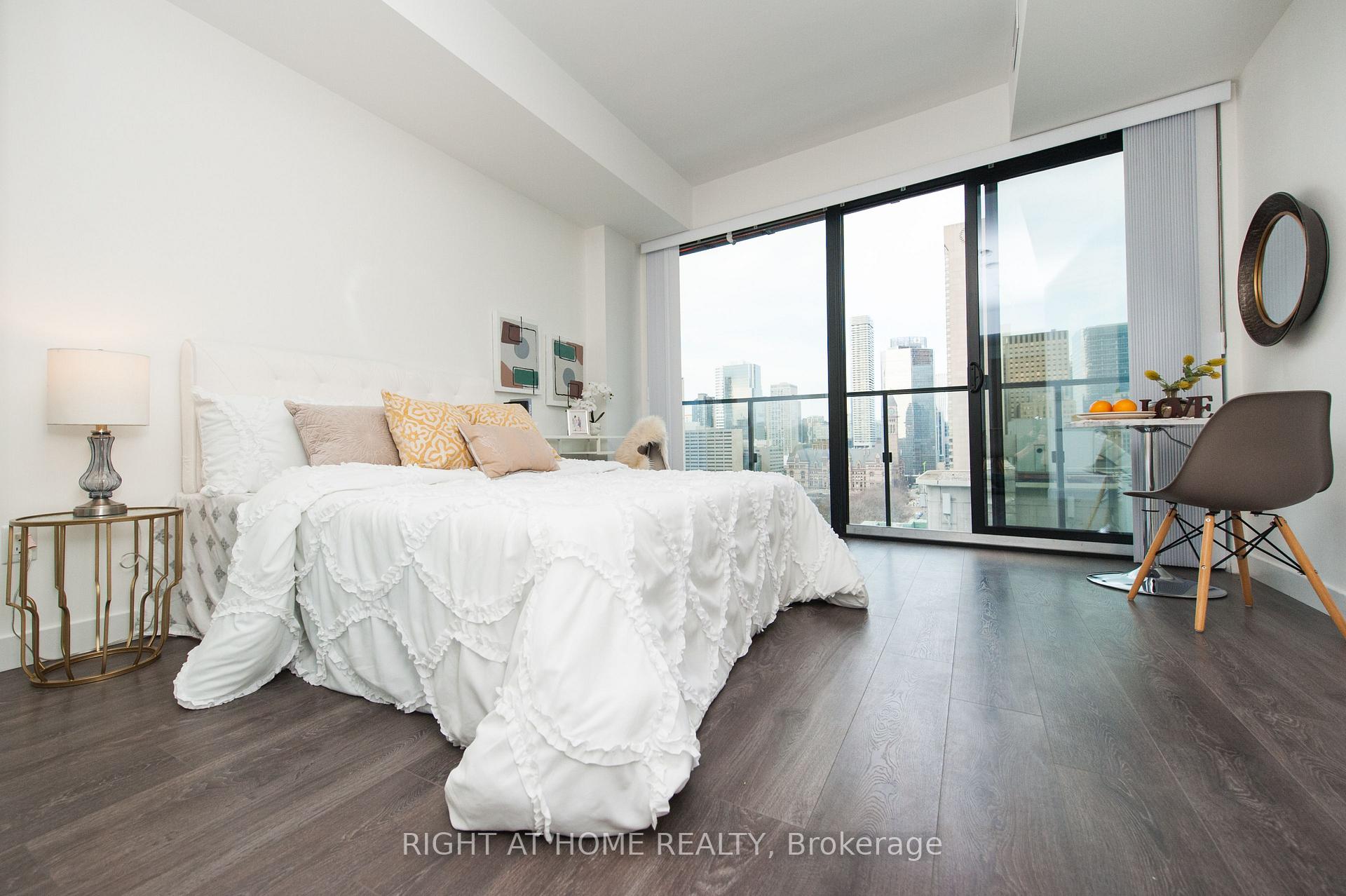 Condo at 215 Queen, Toronto For sale