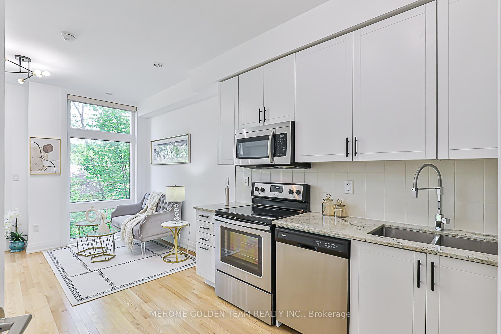 1 Bedroom Condo at 23 Eldora, Toronto For sale