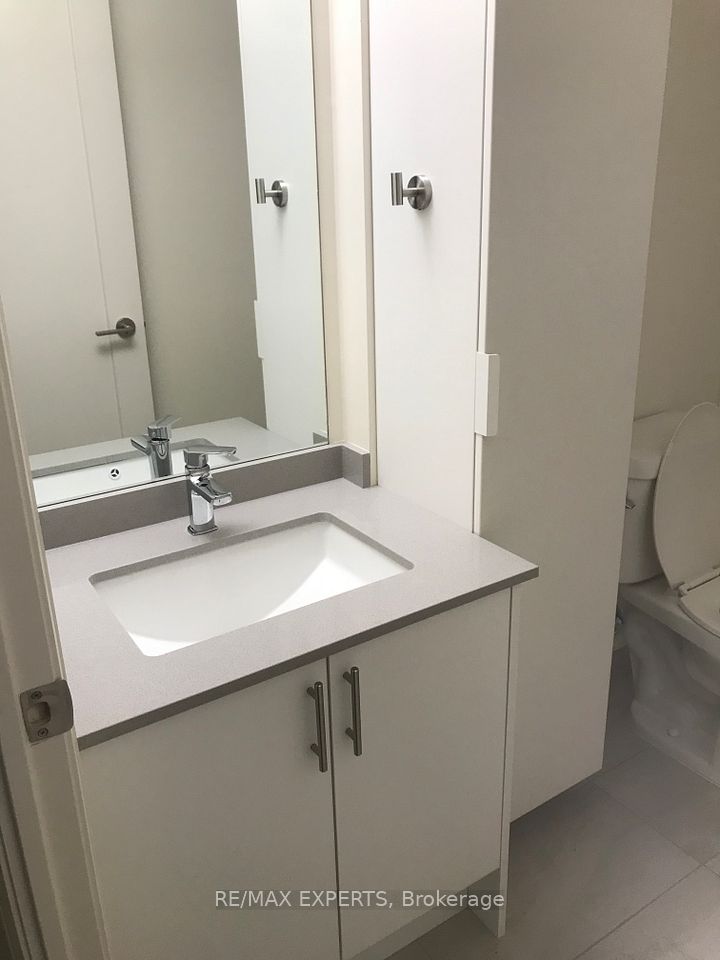 https://trreb-image.ampre.ca/LEwo1XDj613FfZM403gBB-sS1cz0m84eev1yU4zfJTY/rs:fit:960:960/wm:.5:so:0:50:.4/wmsh:10/wmt:PHNwYW4gZm9yZWdyb3VuZD0nd2hpdGUnIGZvbnQ9JzY4Jz5SRS9NQVggRVhQRVJUUywgQnJva2VyYWdlPC9zcGFuPg/L3RycmViL2xpc3RpbmdzLzQxLzAxLzI5Lzk4L3AvYzU4YTgxZmEtOWEwZC00NzI4LTk2NjYtNWIyNDQ4MTkzYTUzLmpwZWc.jpg