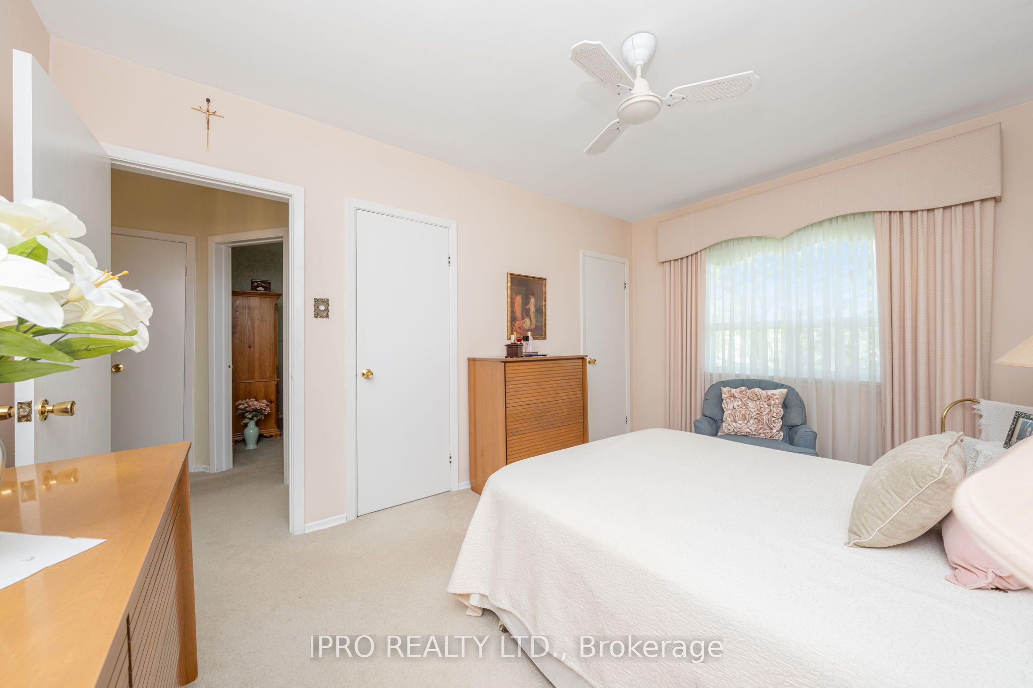32 Cloverhill Road
