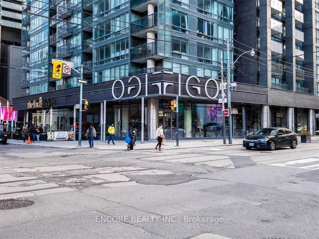 295 Adelaide St Street W, #921