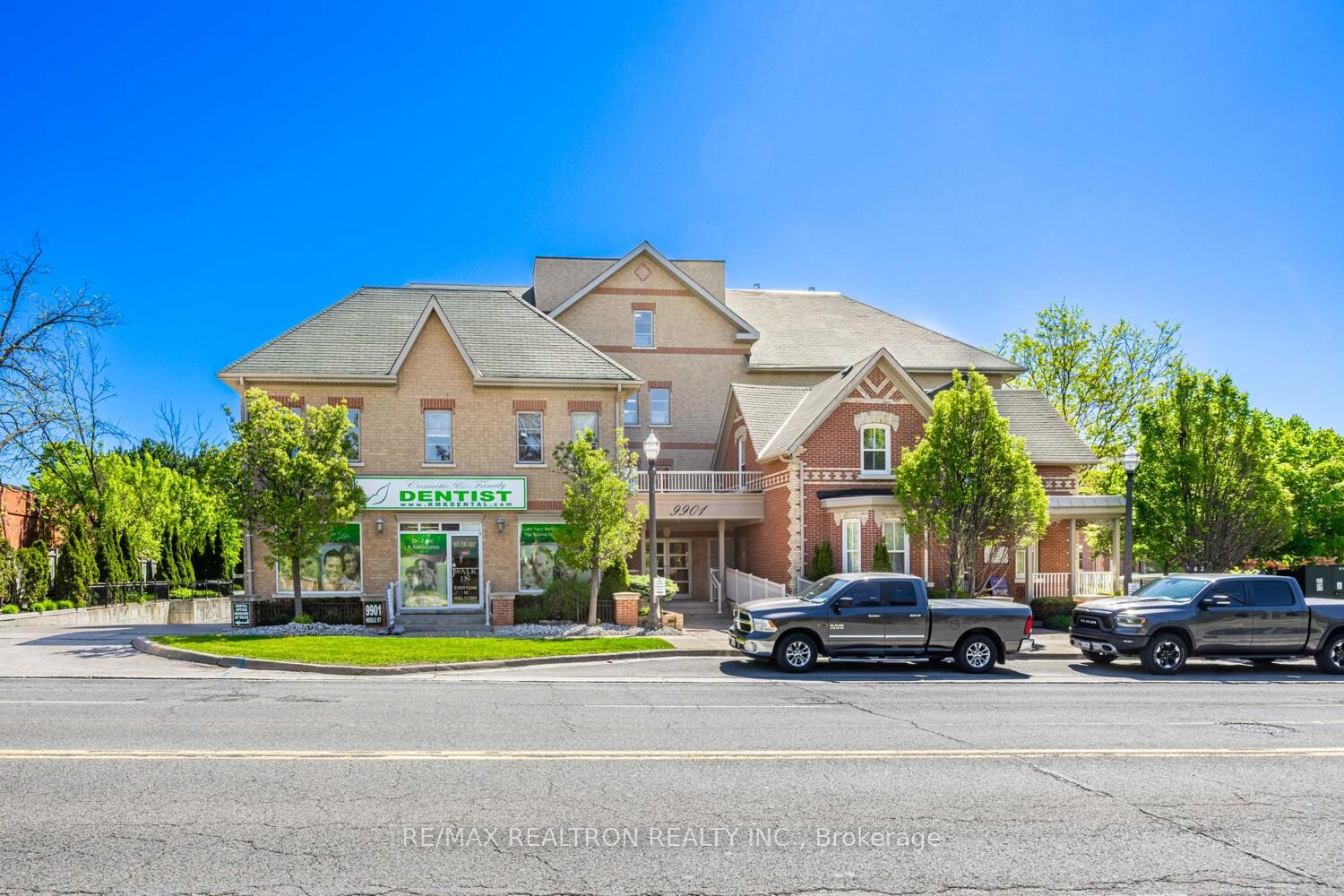 2 Bedrooms Condo at 9901 Keele, Vaughan For sale