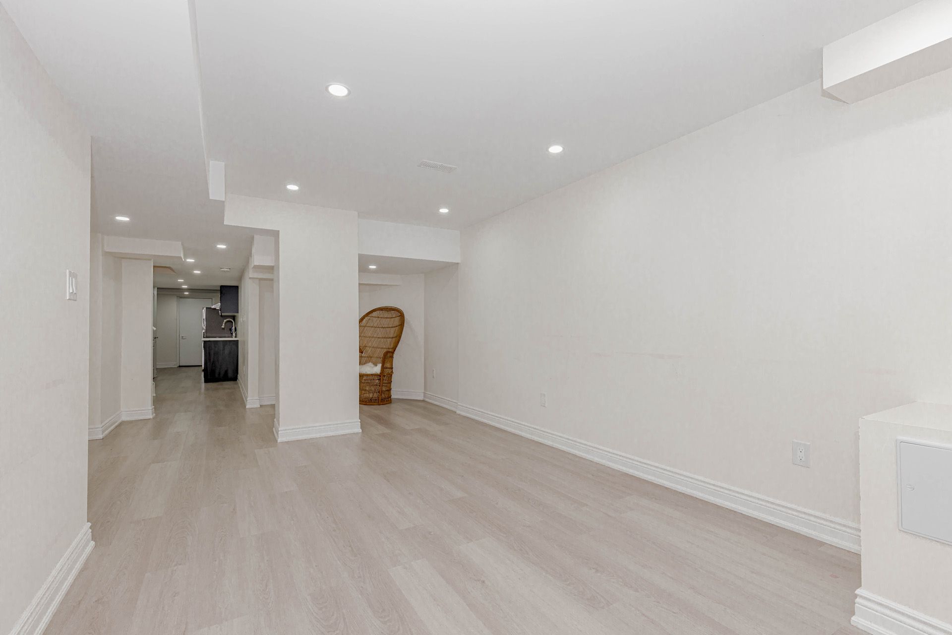 587 Grant Way Bsmt