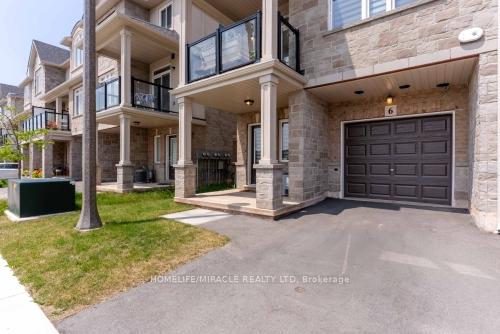 2 Bedrooms Condo at 40 Zinfendel, Hamilton For sale