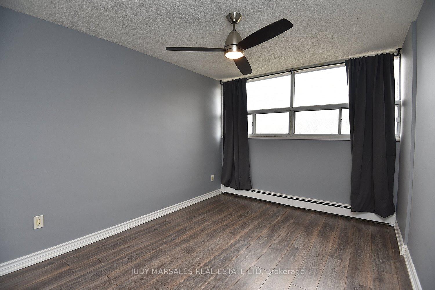 1 Bedroom Condo at 1950 Main,  Hamilton For sale