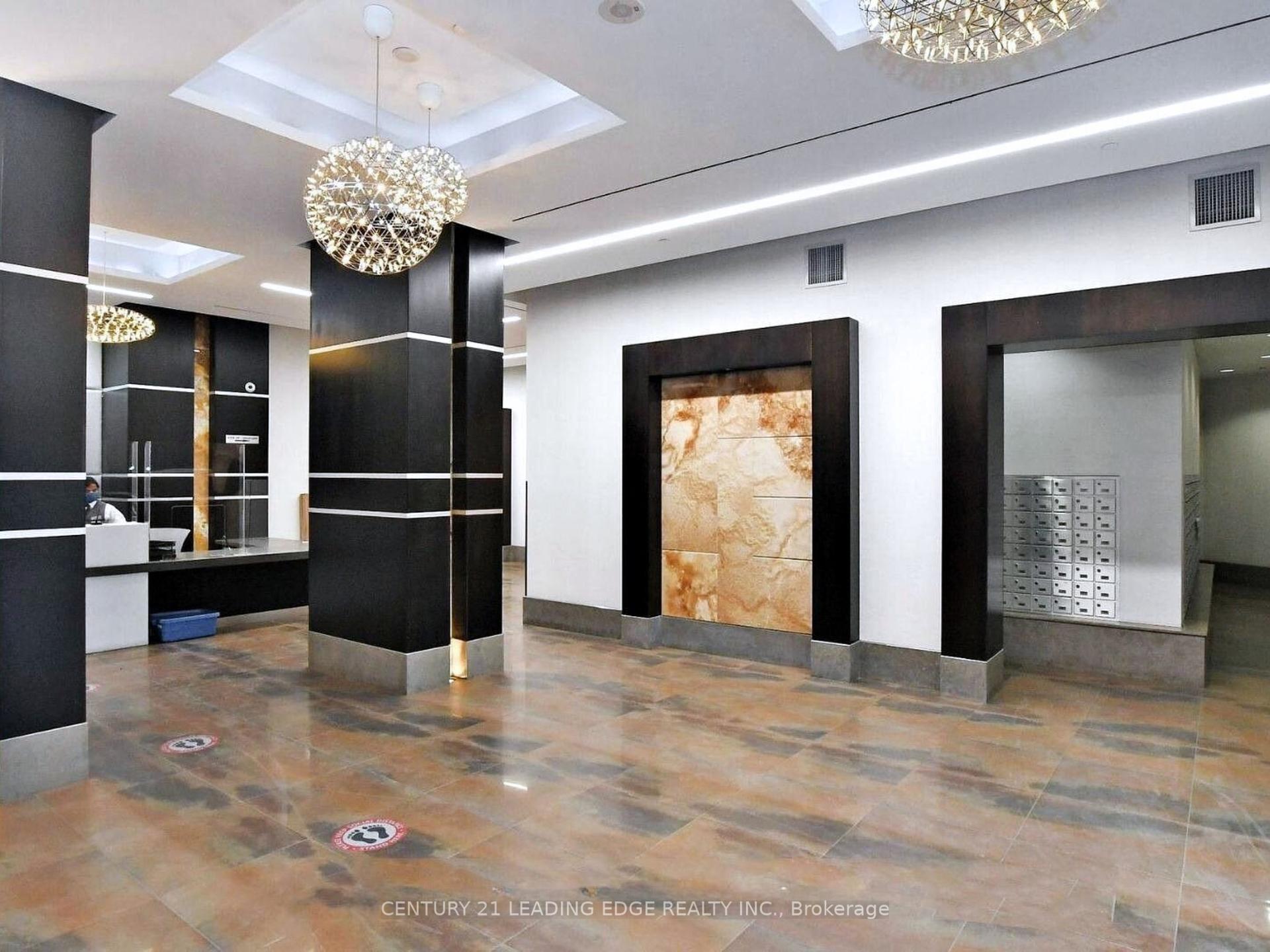 2 Bedrooms Condo at 18 Yonge, Toronto For sale