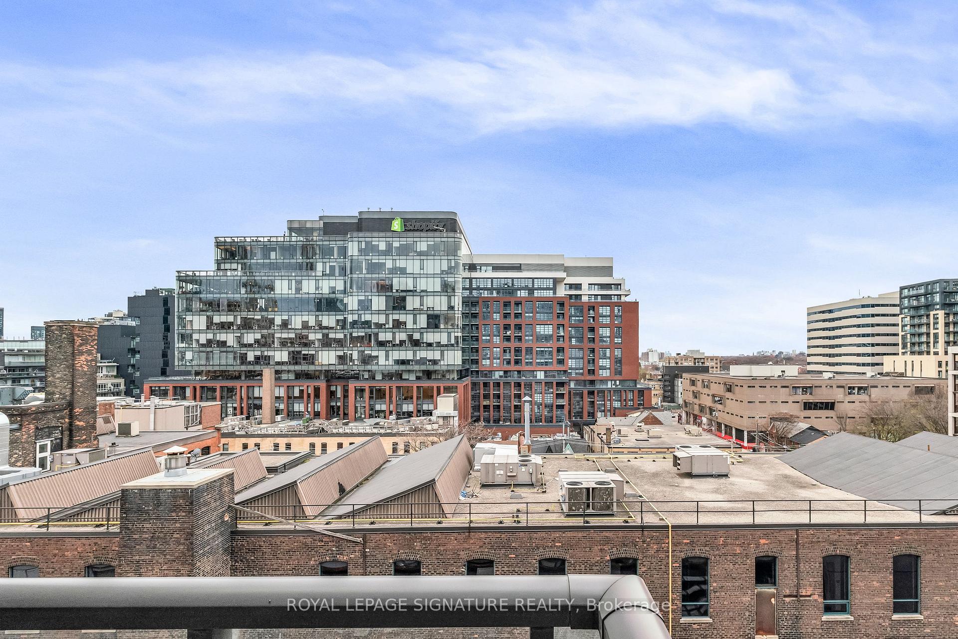 1 Bedroom Condo at 461 Adelaide, Toronto For sale