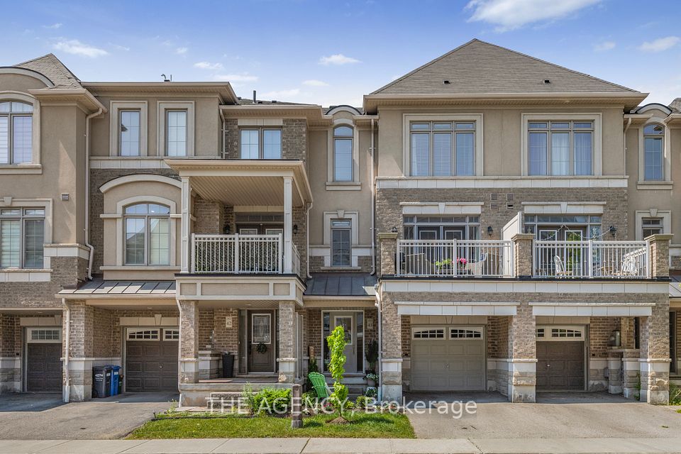 2435 Greenwich