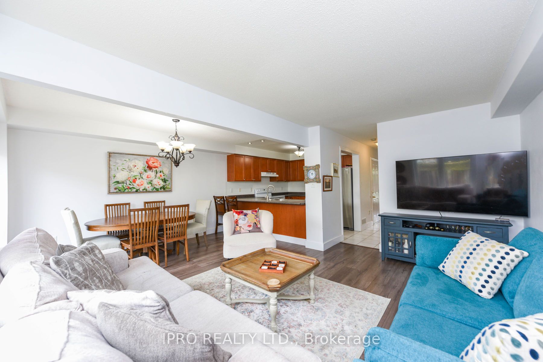 4055 Forest Run Avenue, #17