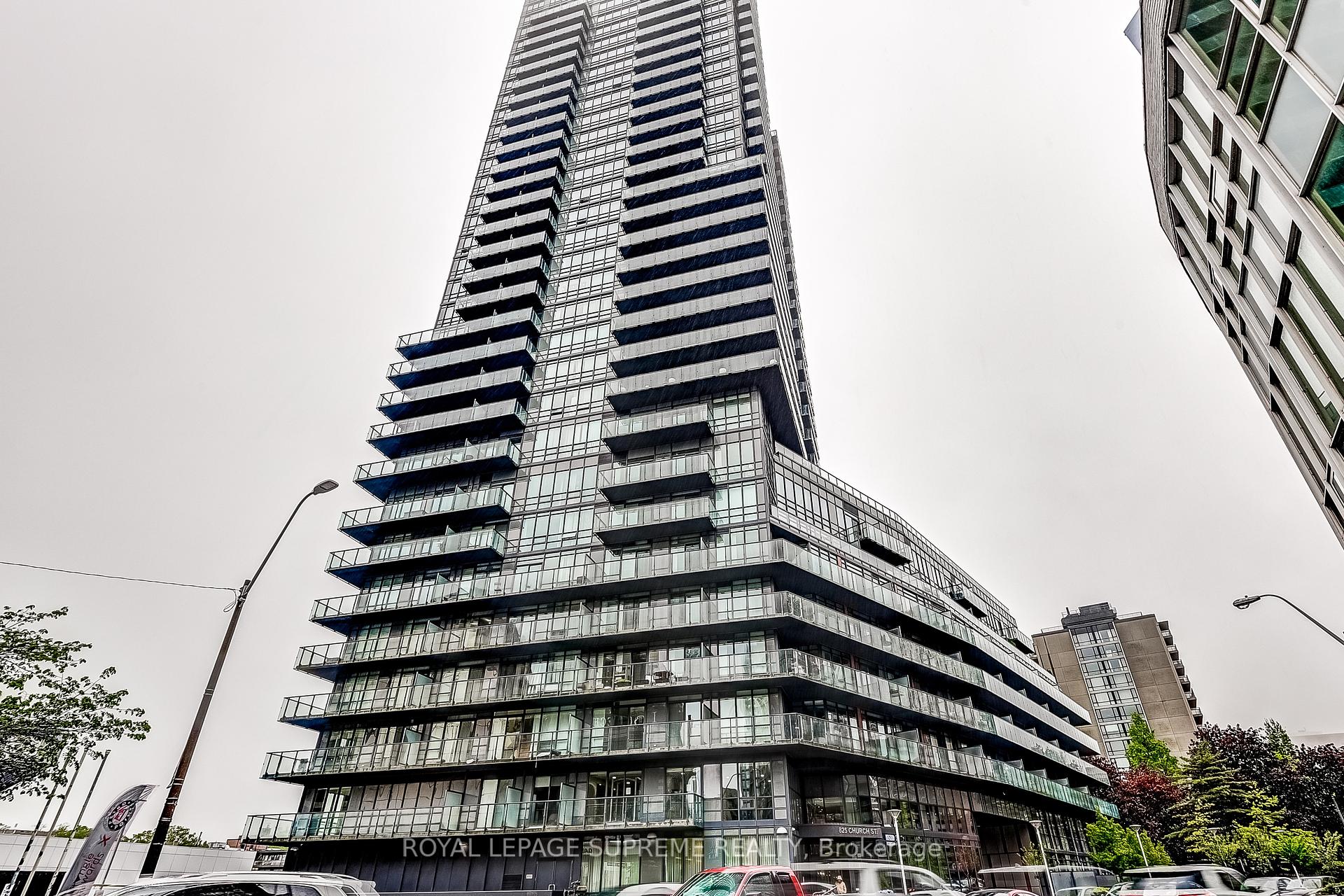 2 Bedrooms Condo at 825 Church, Toronto For sale
