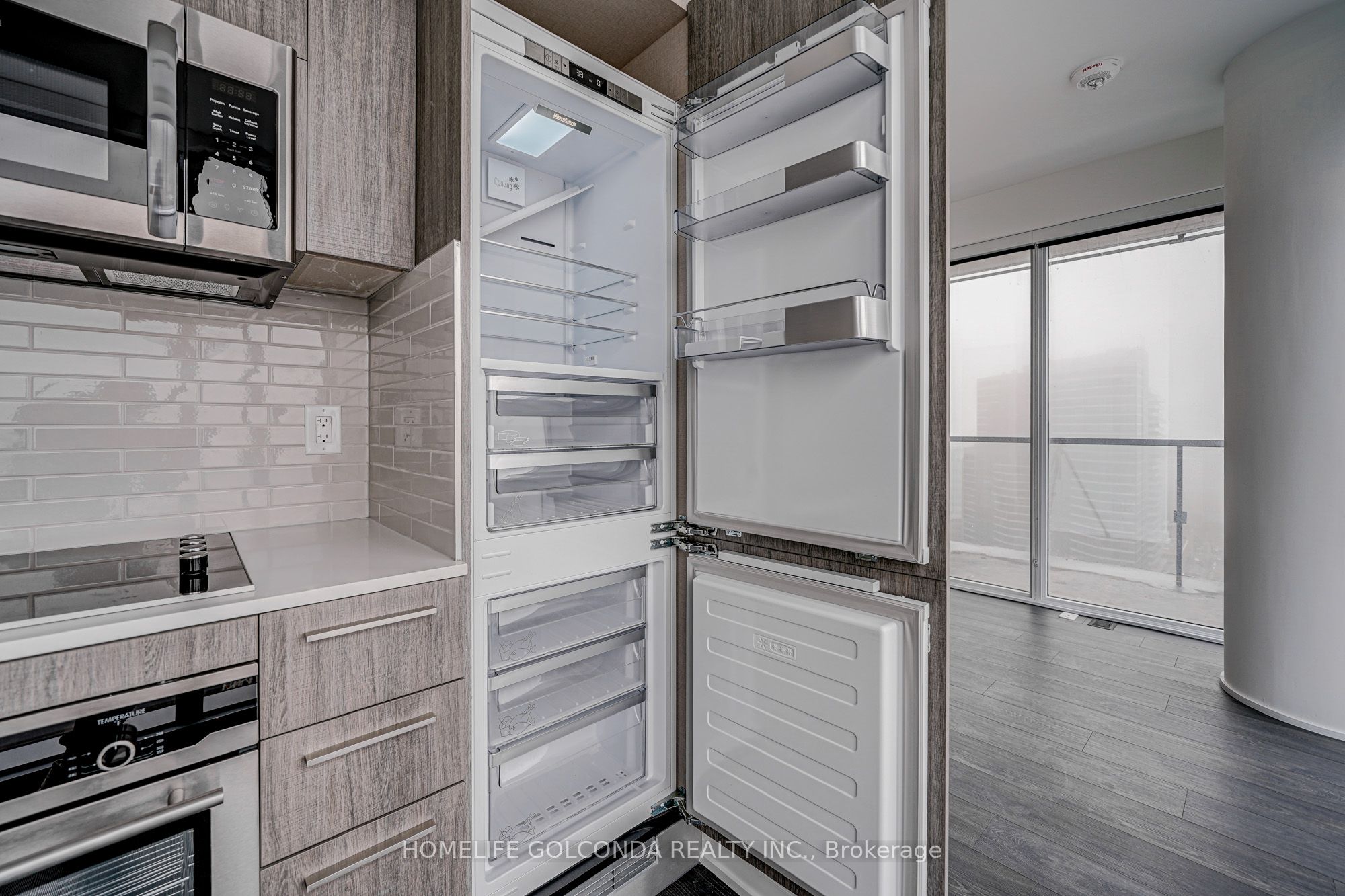 3 Gloucester Street, #3001