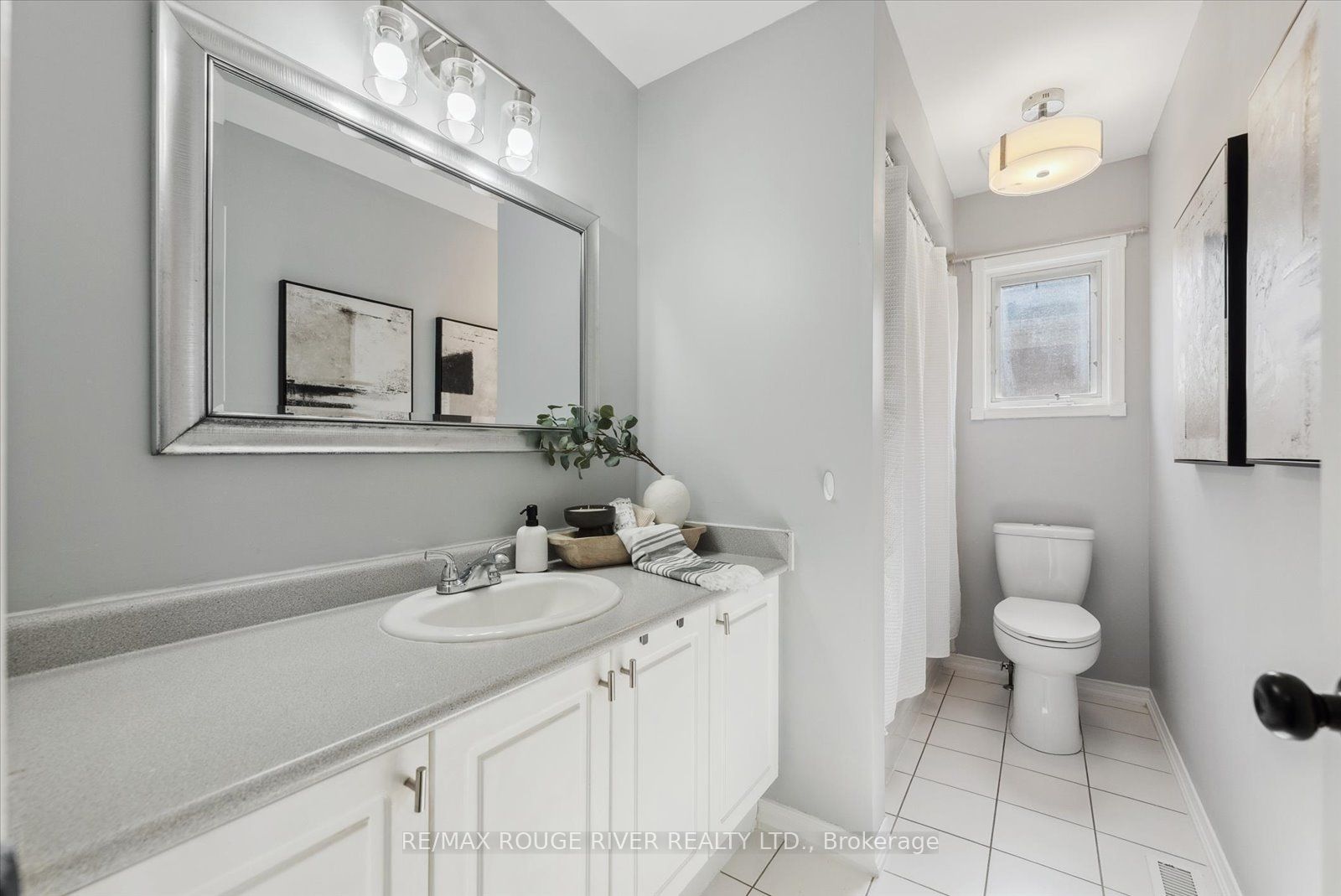 27 Zachary Place