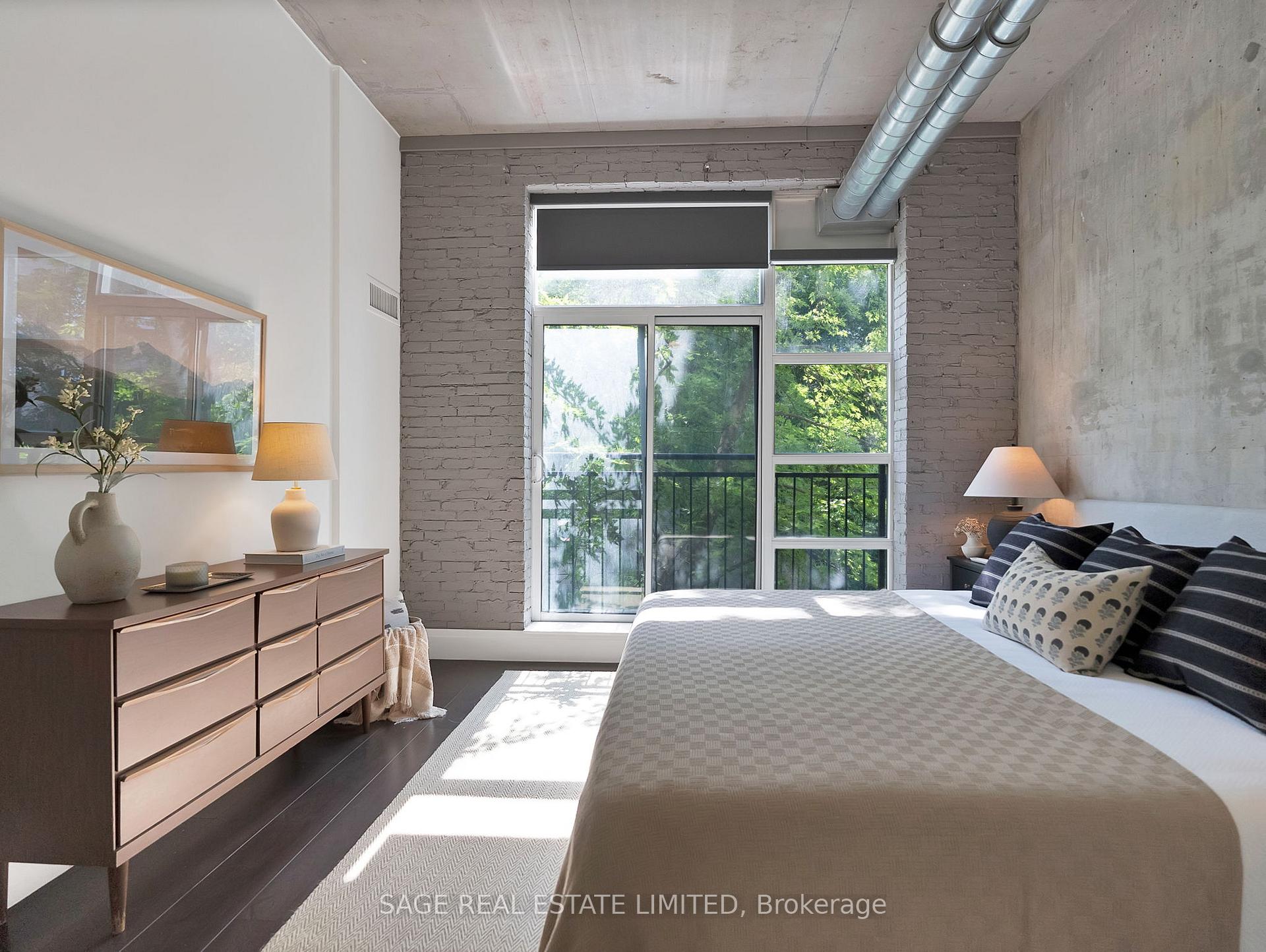 3 Bedrooms Condo at 955 Queen, Toronto For sale