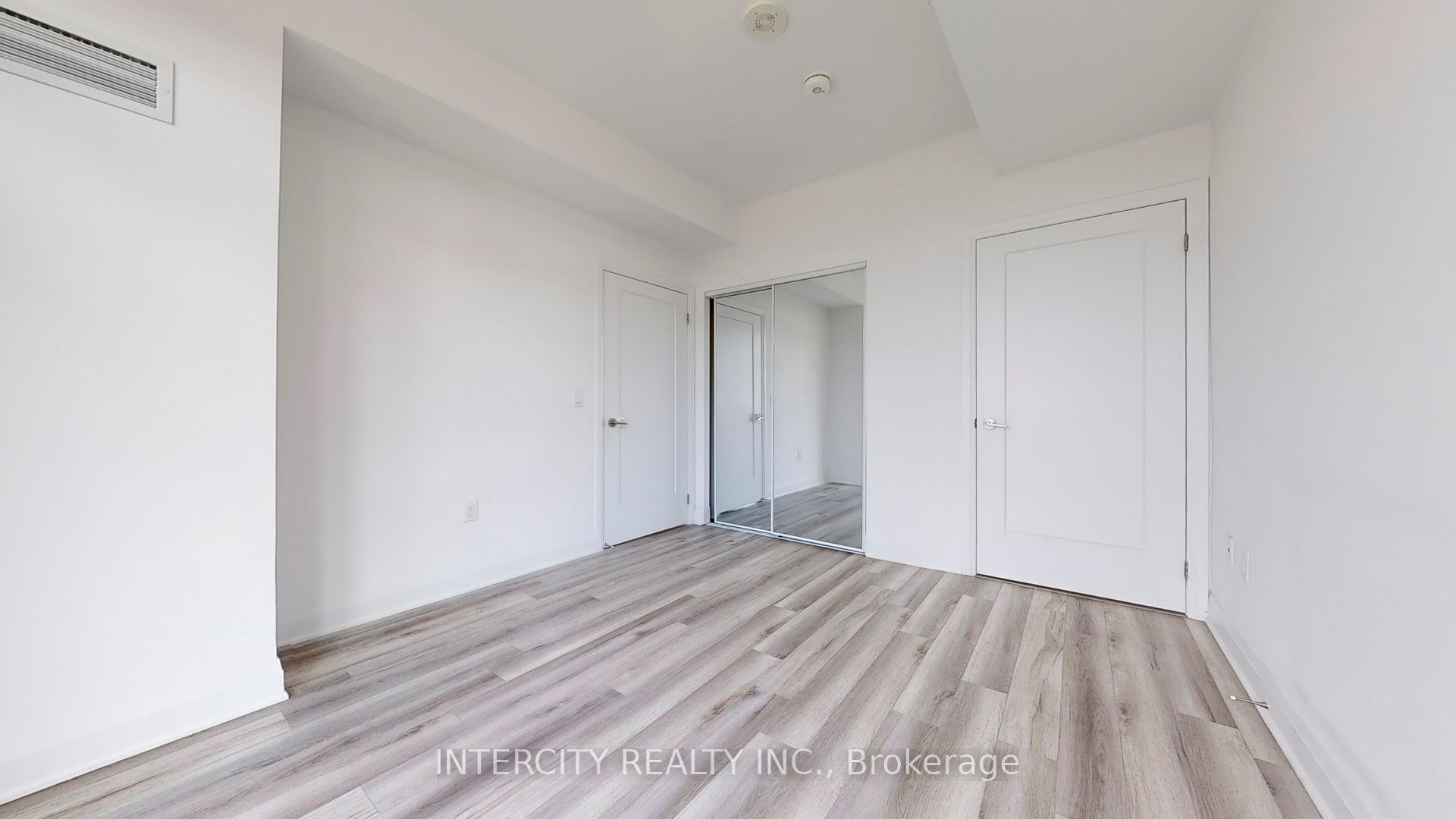 3220 Sheppard Avenue E, #1810