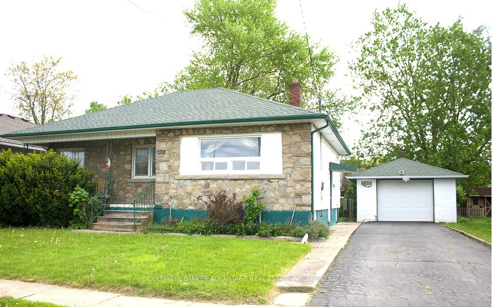 285 Clarke