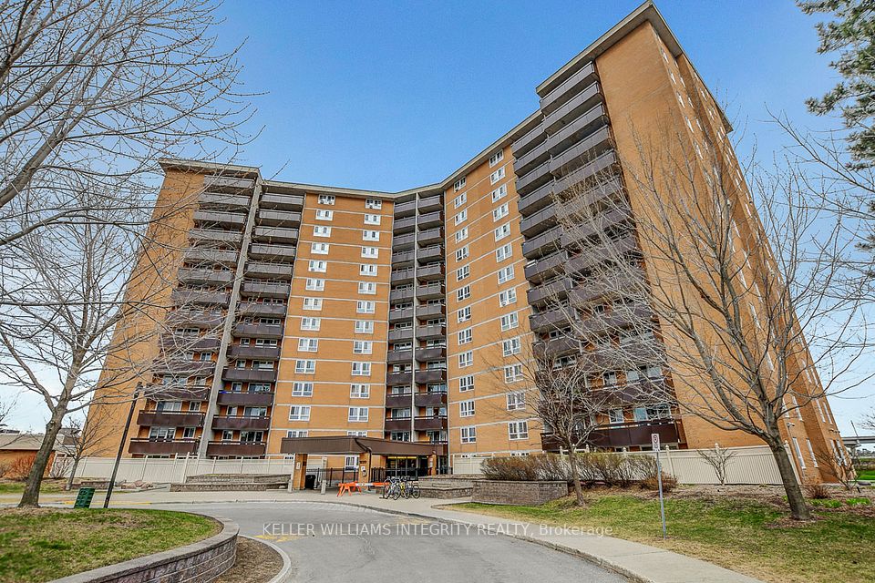 #206 - 2000 Jasmine Crescent, BeaconHillNorthSouthandArea, ON K1J 8K4