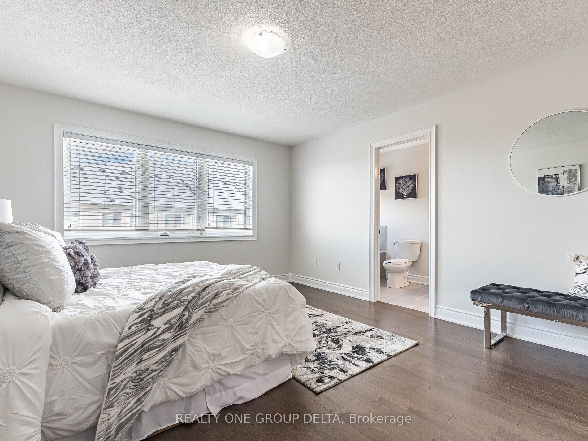 6 Quinton Ridge, #.