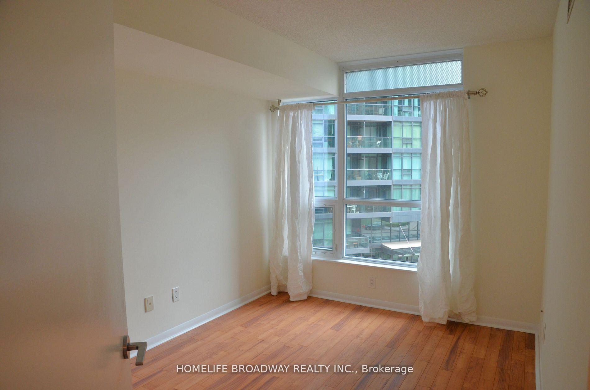 2 Bedrooms Condo at 219 Fort York,  Toronto For sale