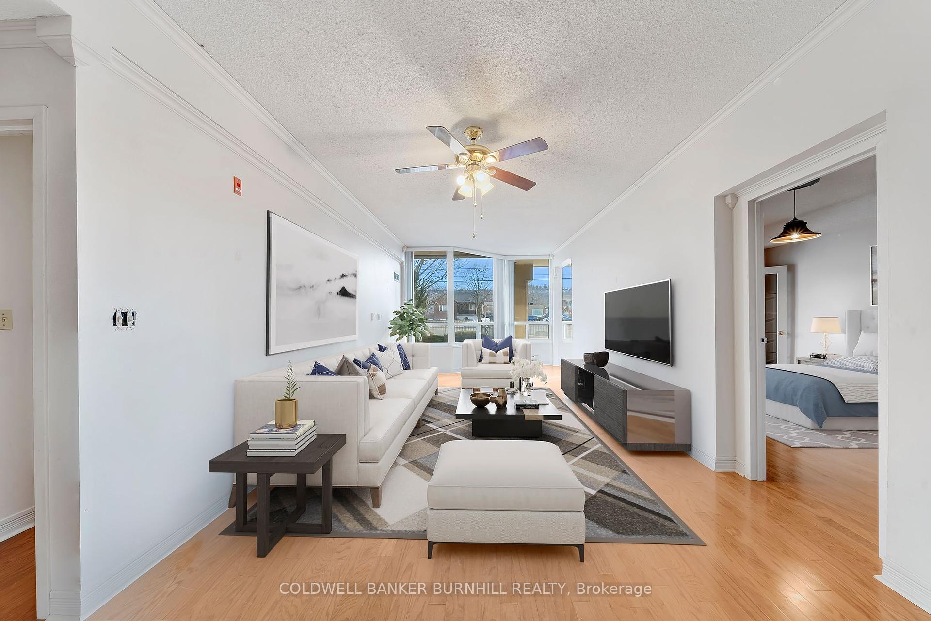 3 Bedrooms Condo at 495 Highway 8,  Hamilton For sale