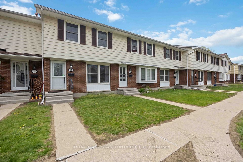 825 Exmouth