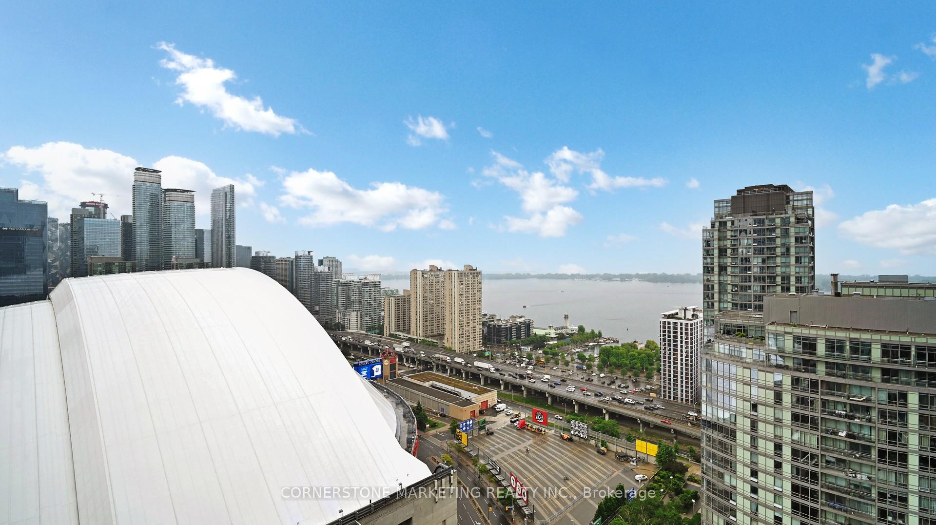 3 Bedrooms Condo at 81 Navy Wharf, Toronto For sale