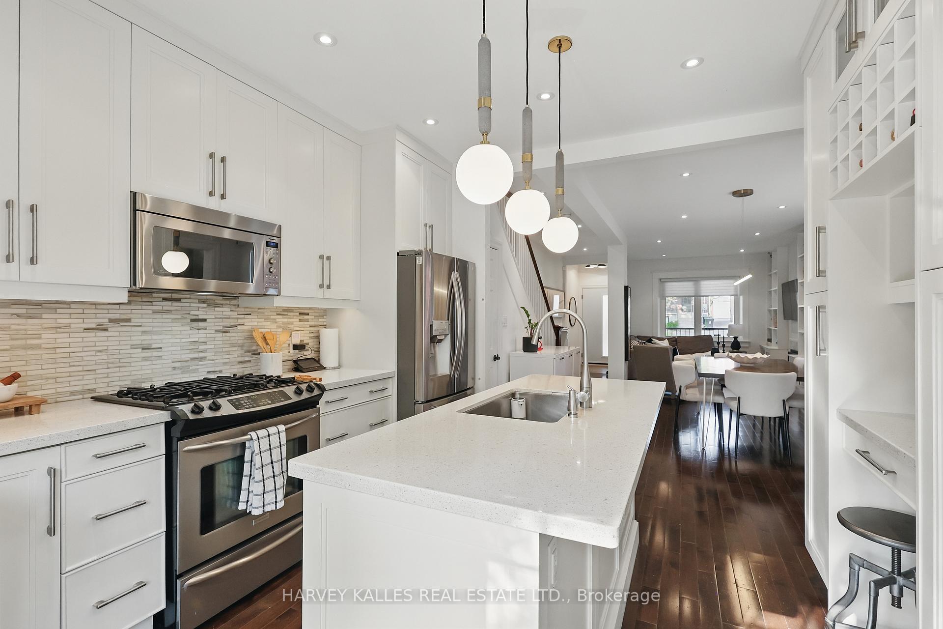 34 Winnett Avenue