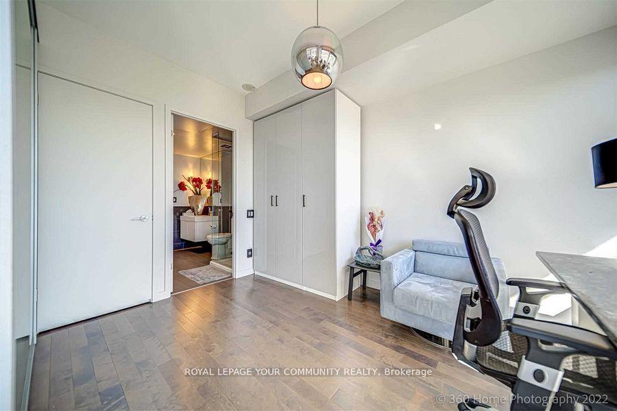 2 Bedrooms Condo at 70 Distillery, Toronto For sale