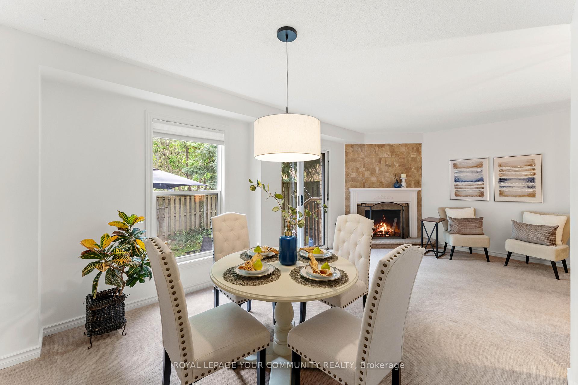 6 Bedrooms Condo at 2655 Gananoque, Mississauga For sale