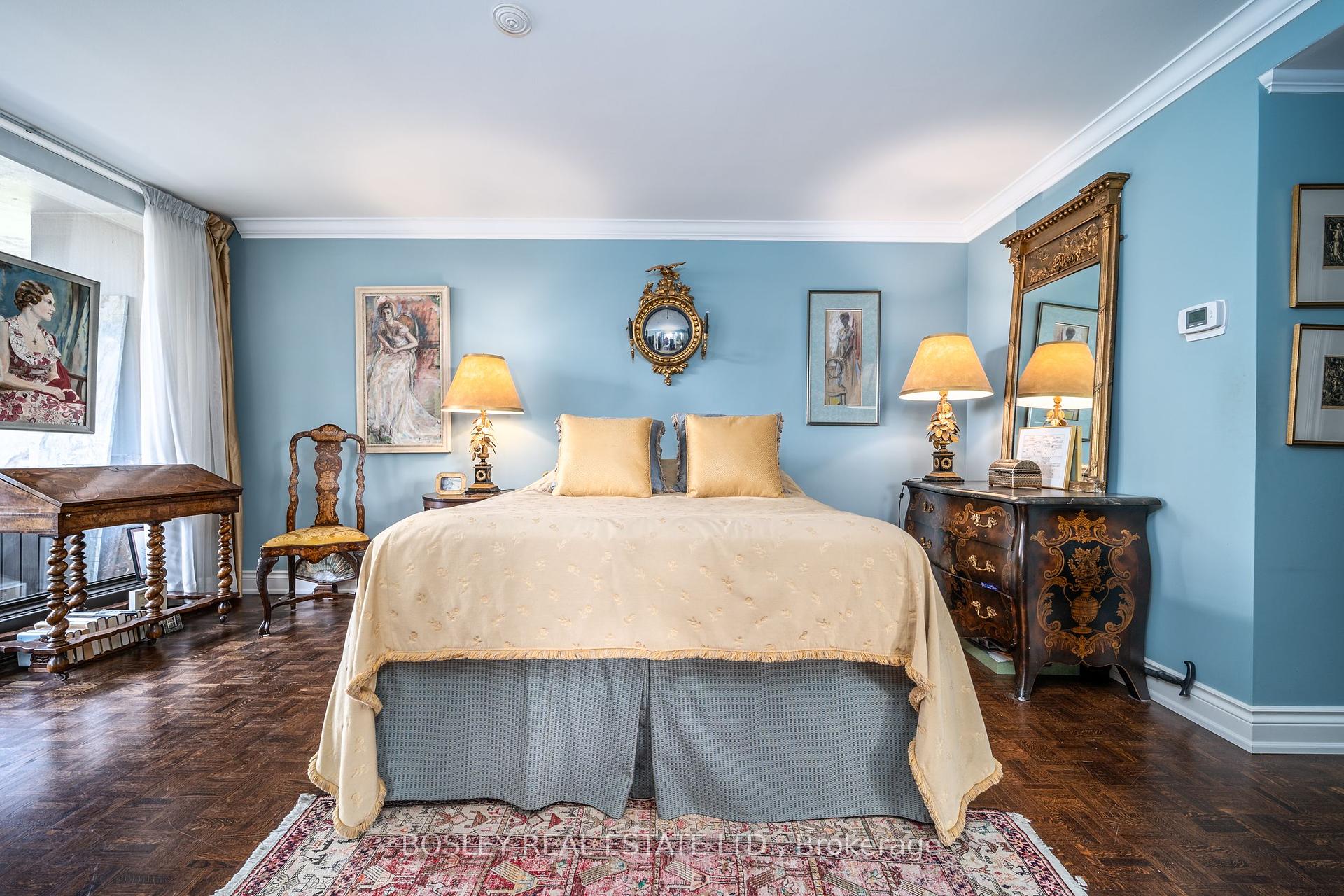 2 Bedrooms Condo at 20 Avoca, Toronto For sale