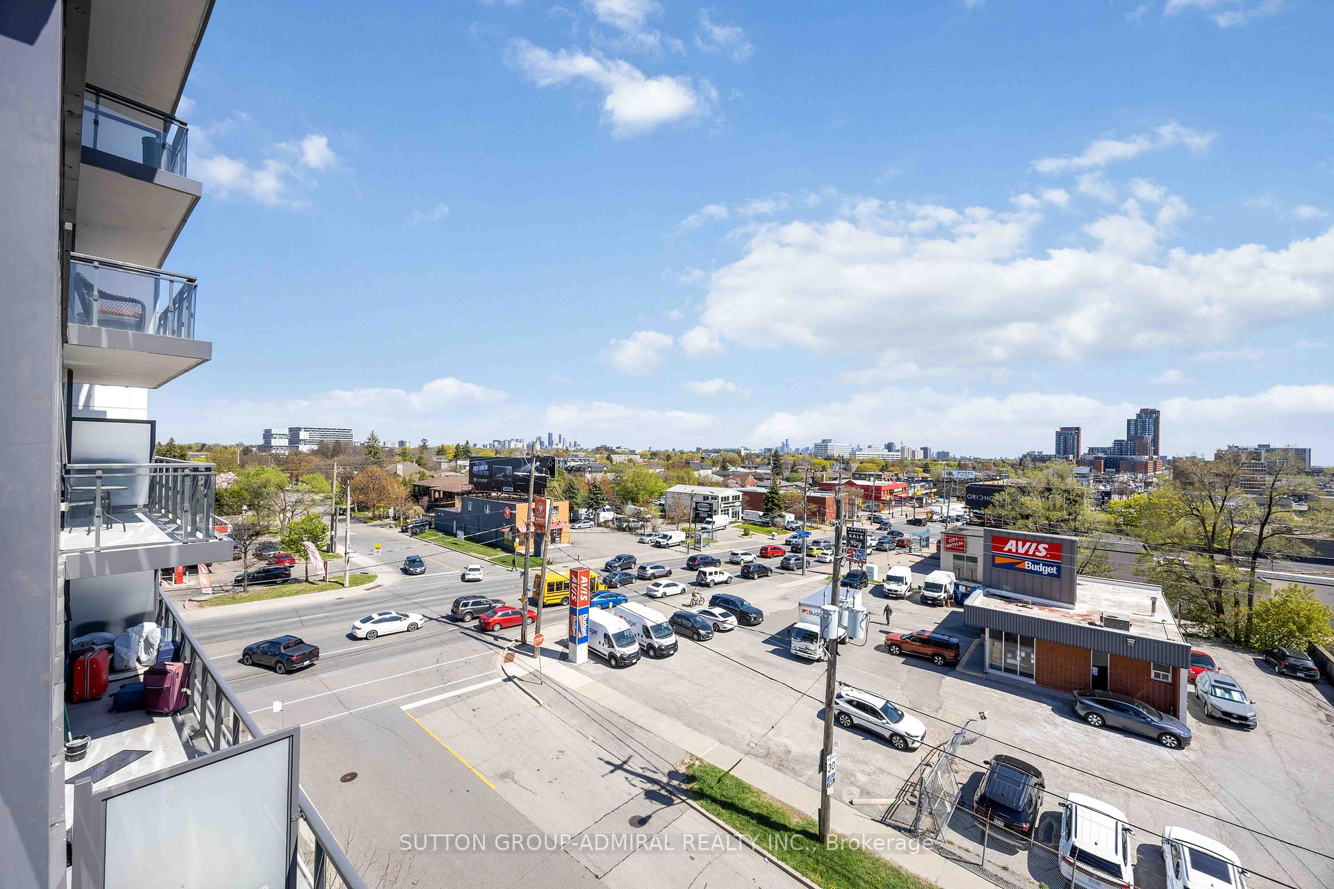 2 Bedrooms Condo at 16 MCADAM, Toronto For sale
