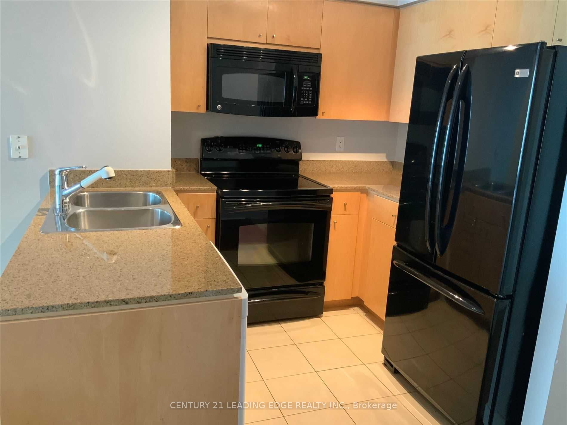 373 Front Street W, #3007