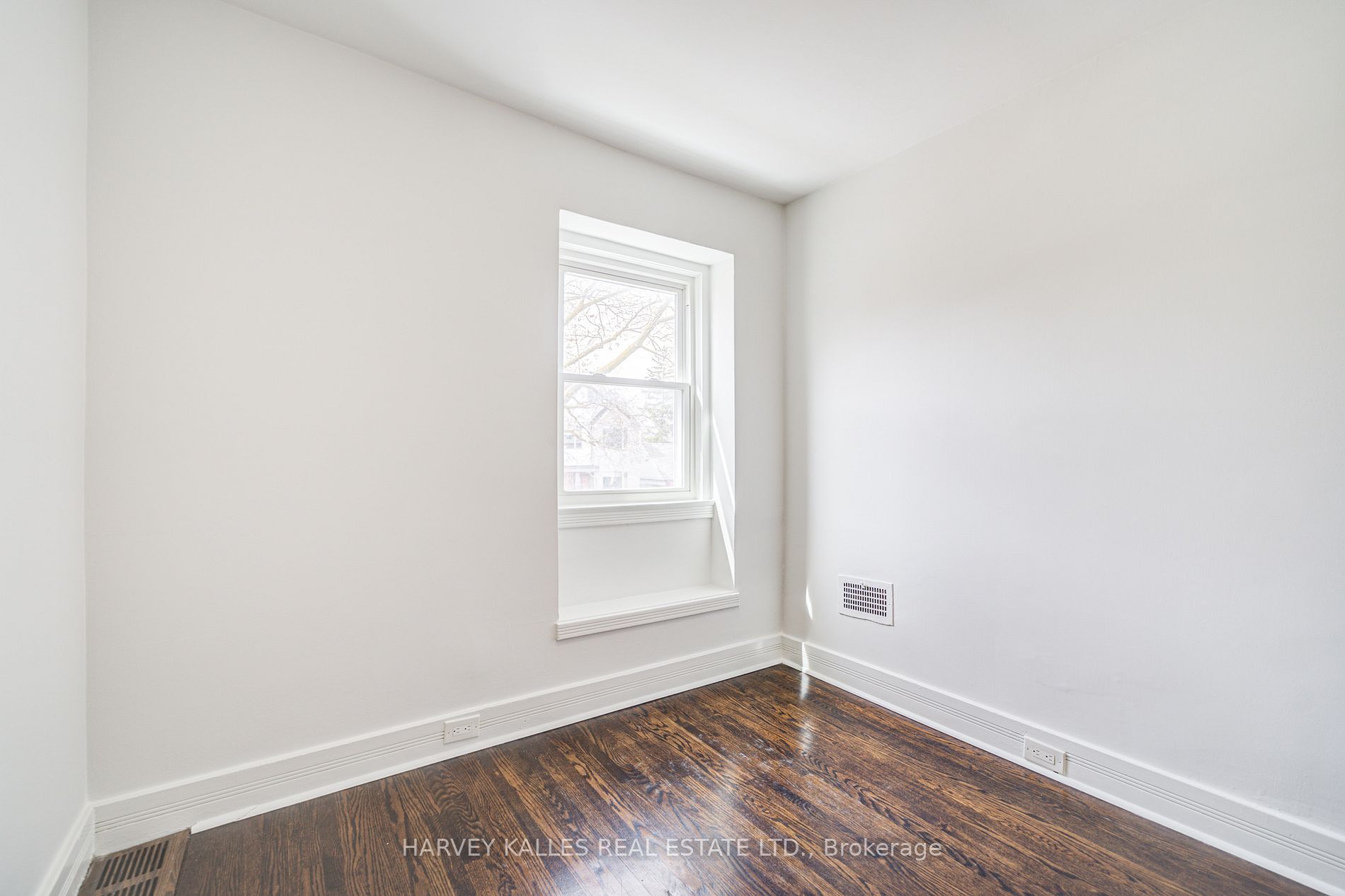441 Winnett Avenue