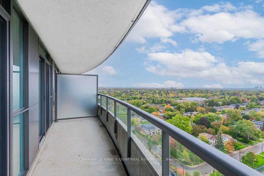 35 Hollywood Avenue, #2501