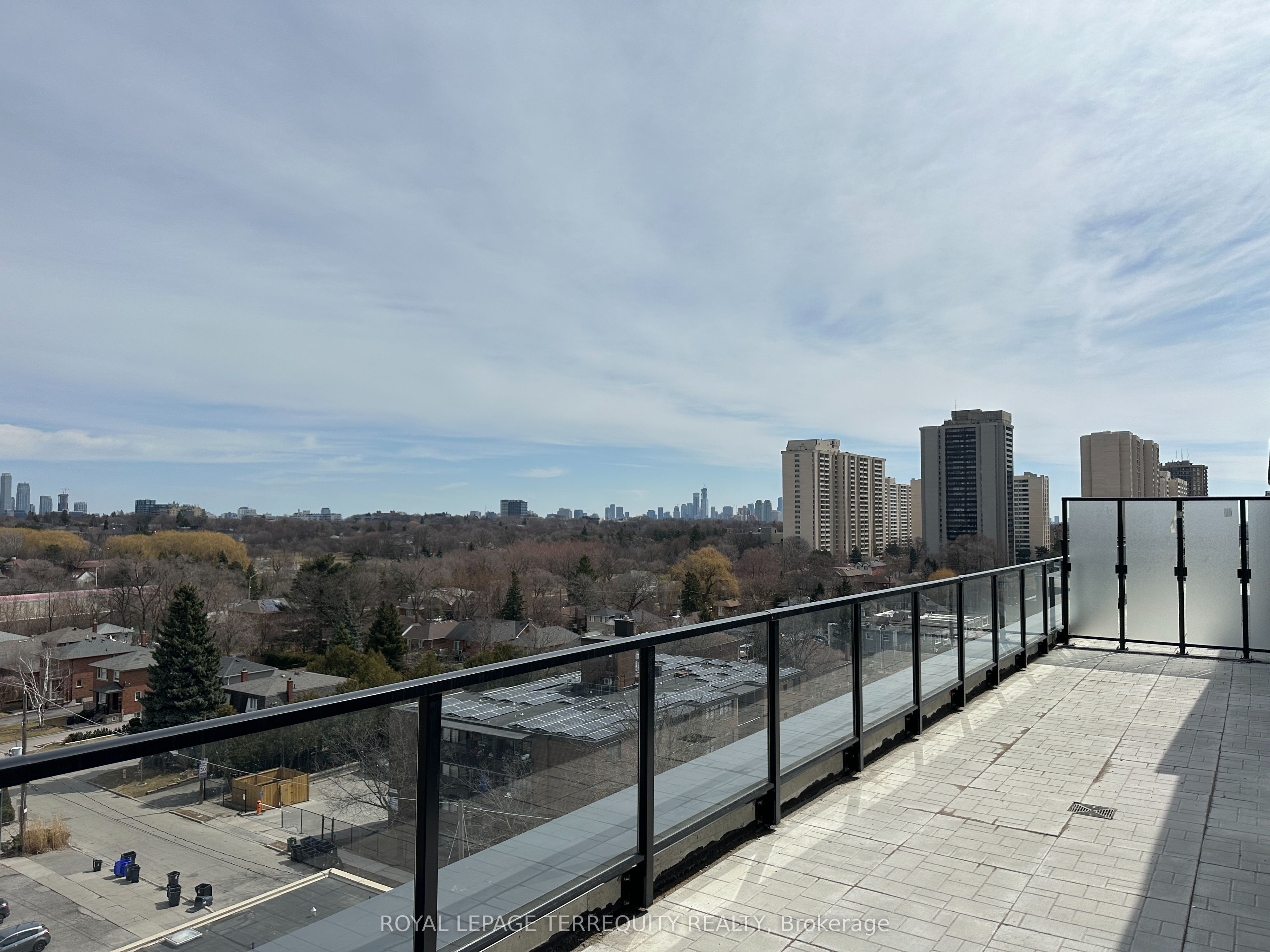 556 Marlee Avenue, #PH 907
