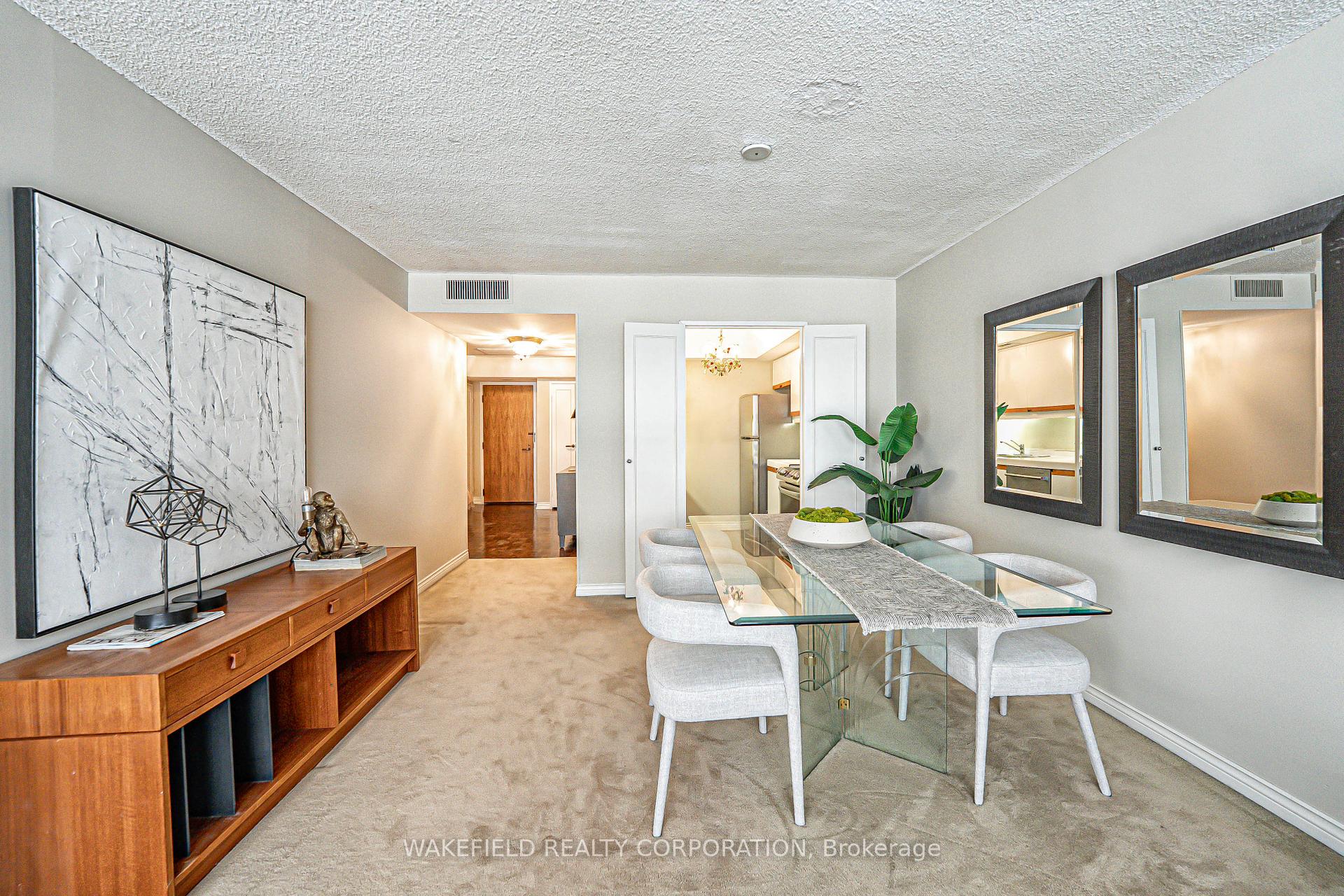 1 Bedroom Condo at 61 St Clair, Toronto For sale