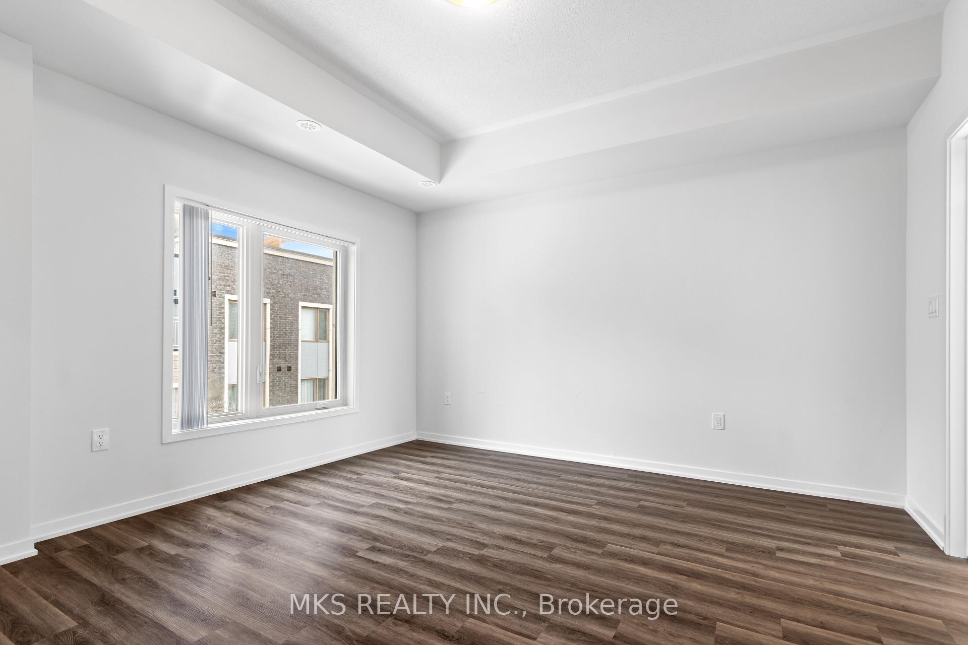 3 Bedrooms Condo at 23 Mable Smith,  Vaughan For sale