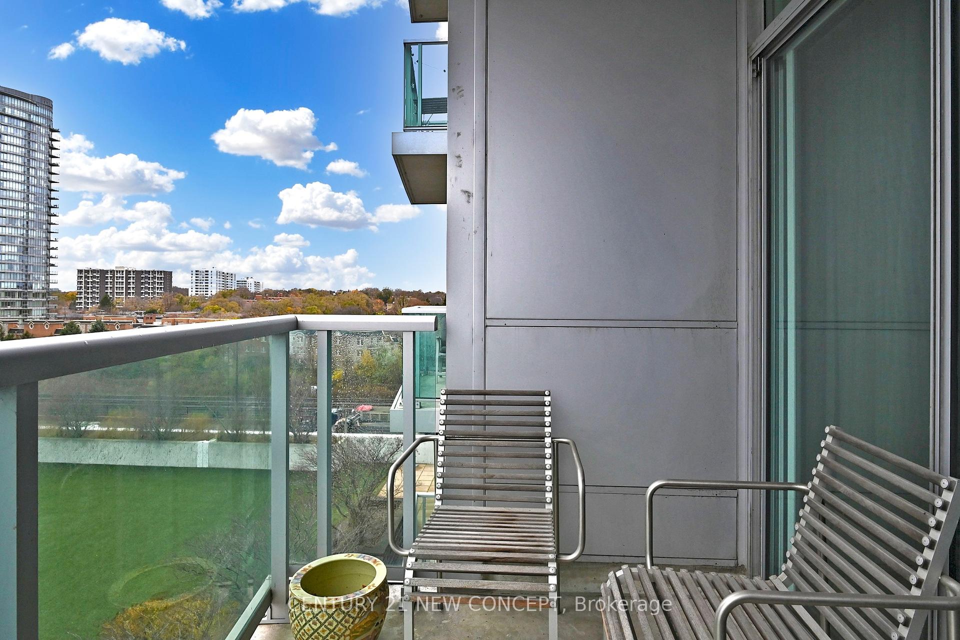 1 Bedroom Condo at 1900 Lake Shore, Toronto For sale