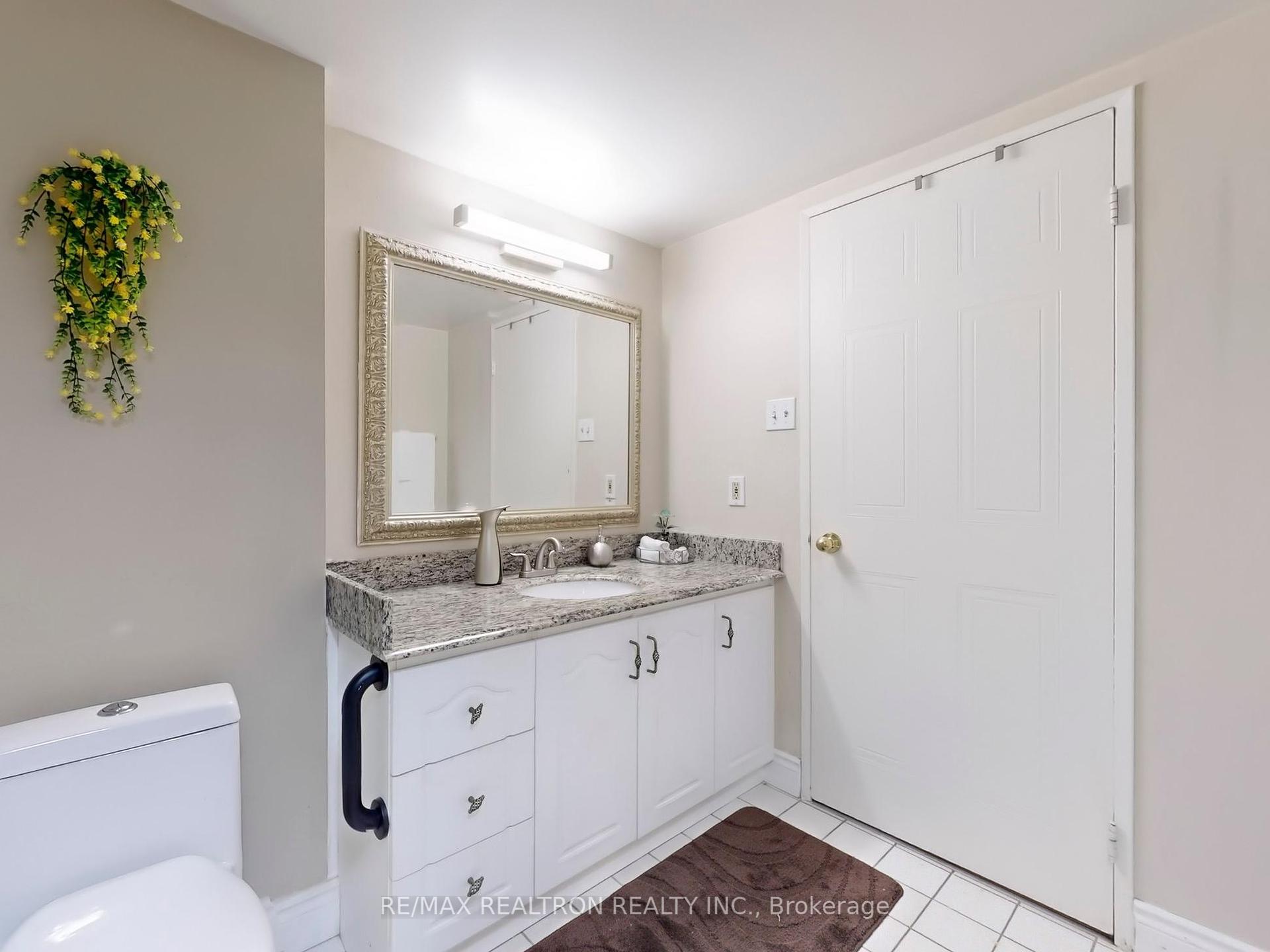 1 Bedroom Condo at 430 McLevin, Toronto For sale