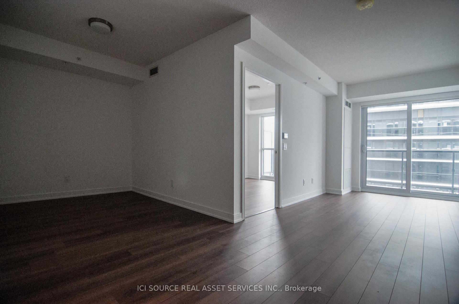 1 Bedroom Condo at 30 Samuel Wood, Toronto For sale