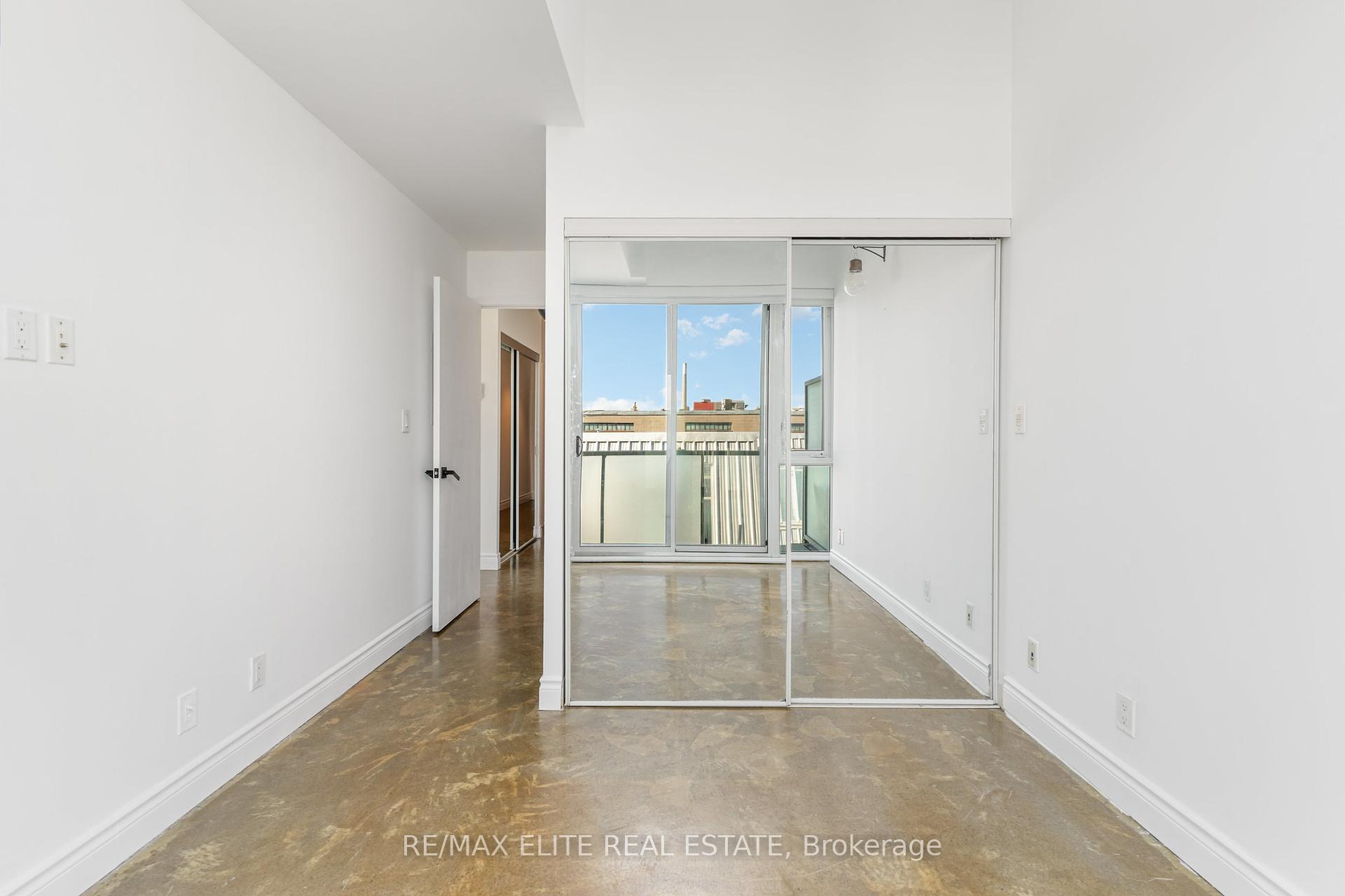 2 Bedrooms Condo at 201 Carlaw, Toronto For sale